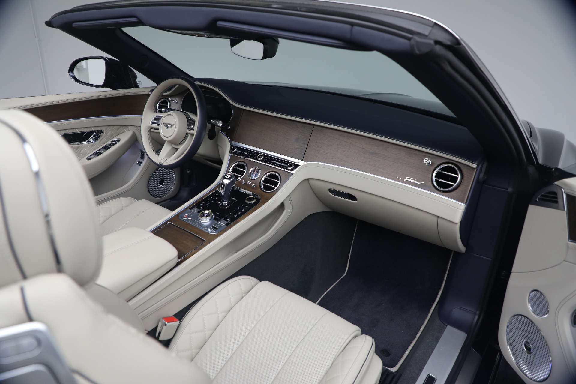 Used-2023-Bentley-Continental-GTC-Speed