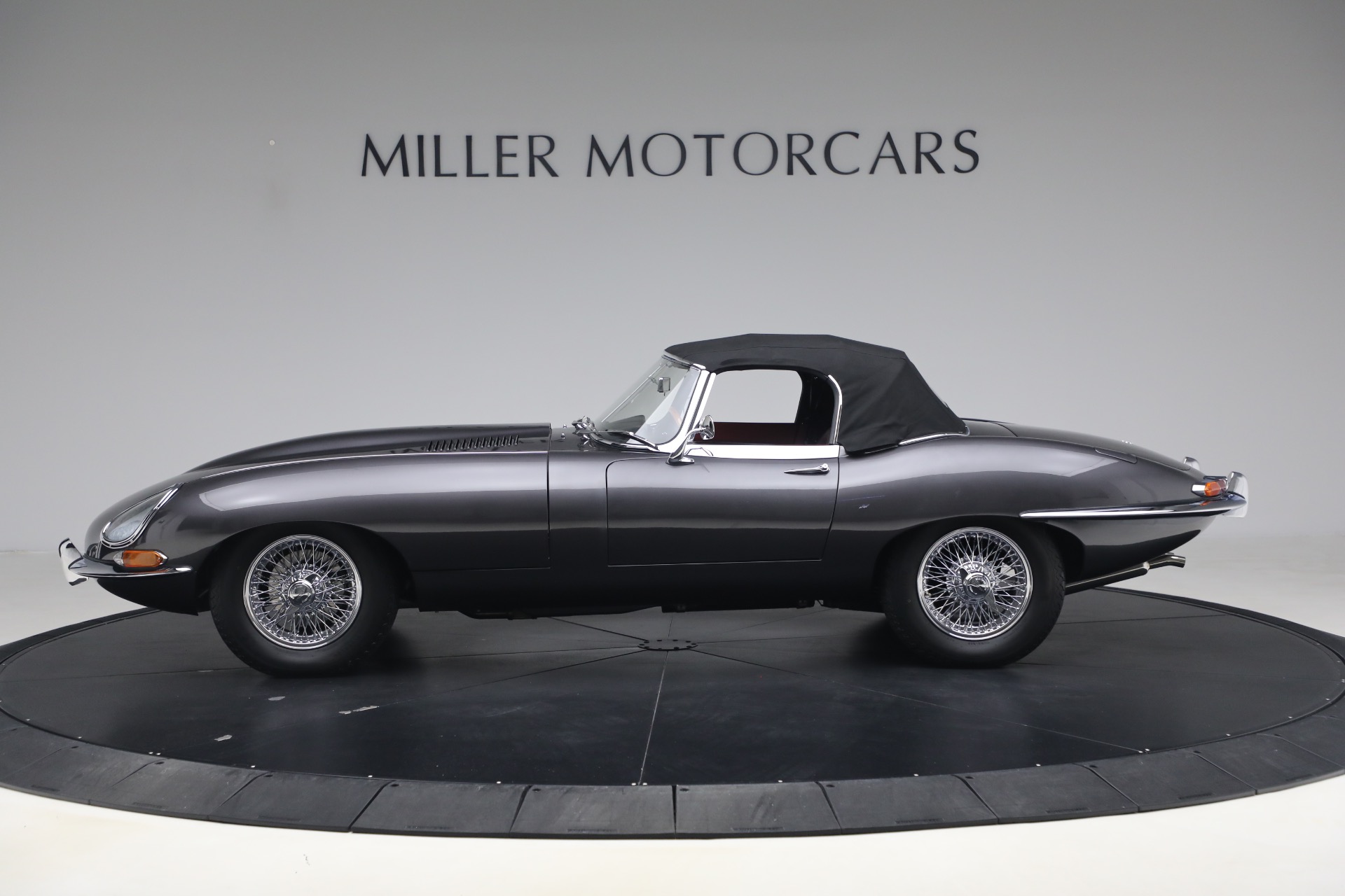 Used-1964-Jaguar-E-Type