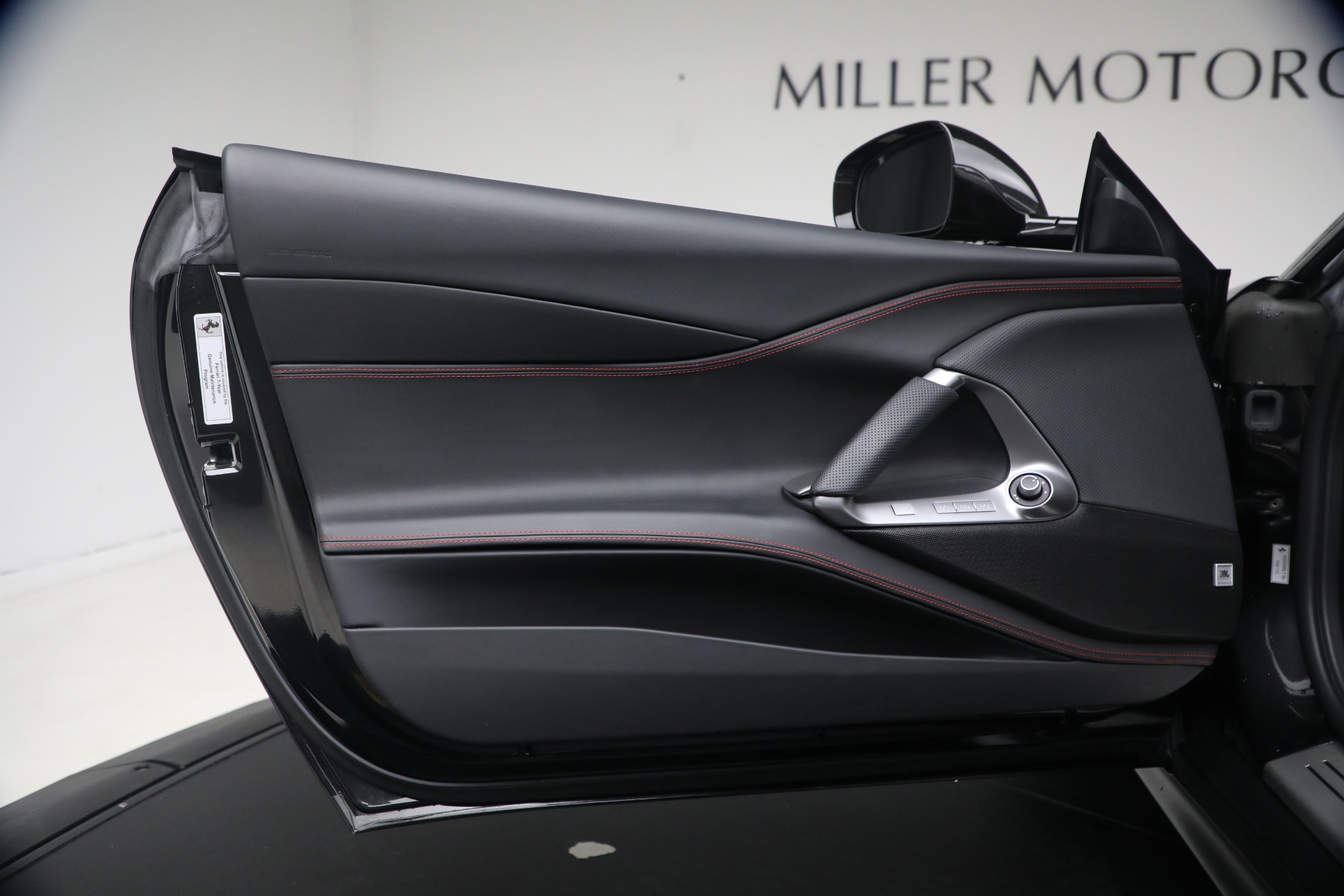 Used-2019-Ferrari-812-Superfast