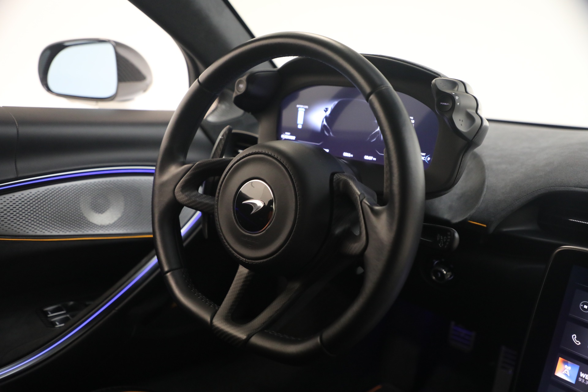 Used-2023-McLaren-Artura-Performance