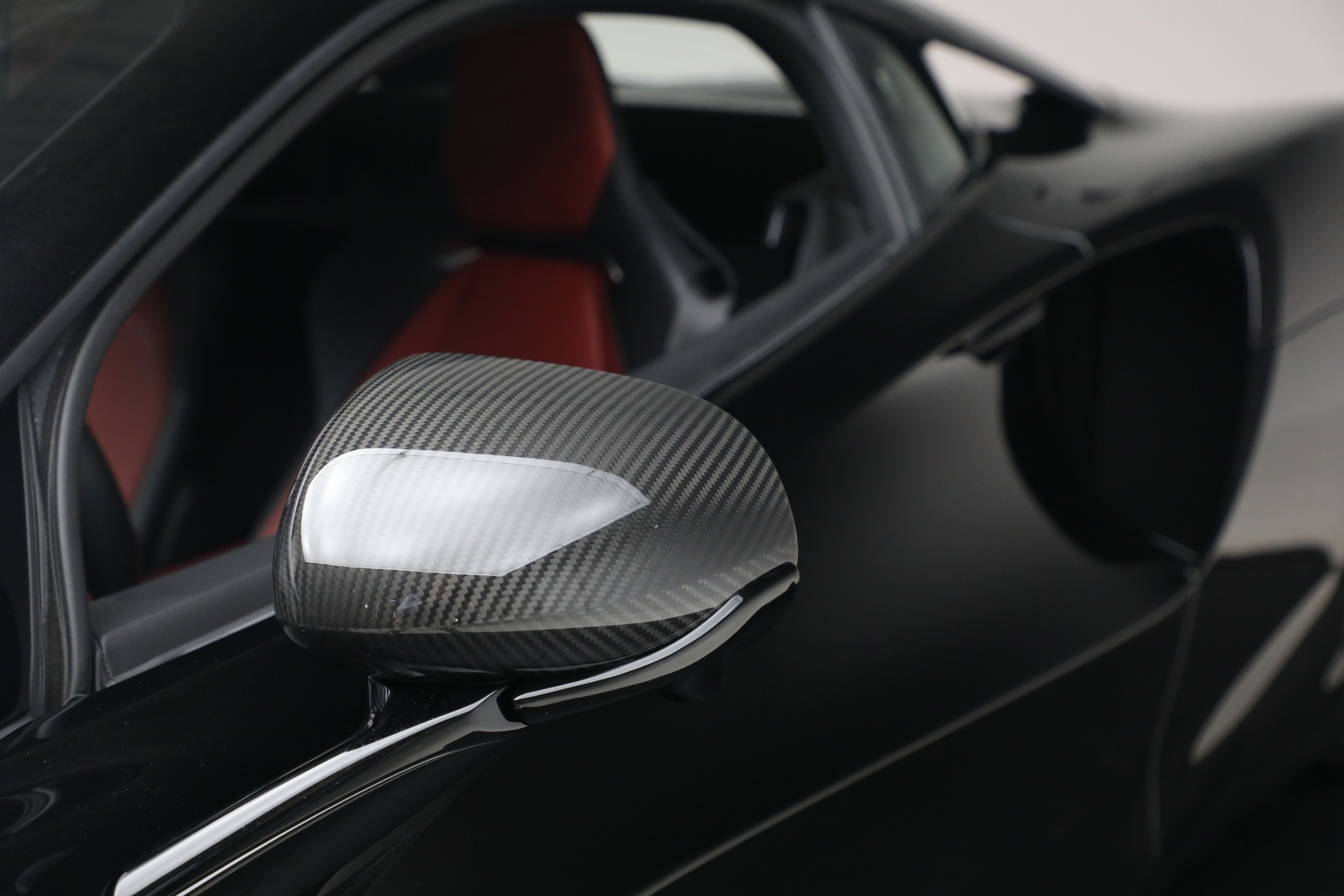Used-2024-McLaren-Artura-TechLux