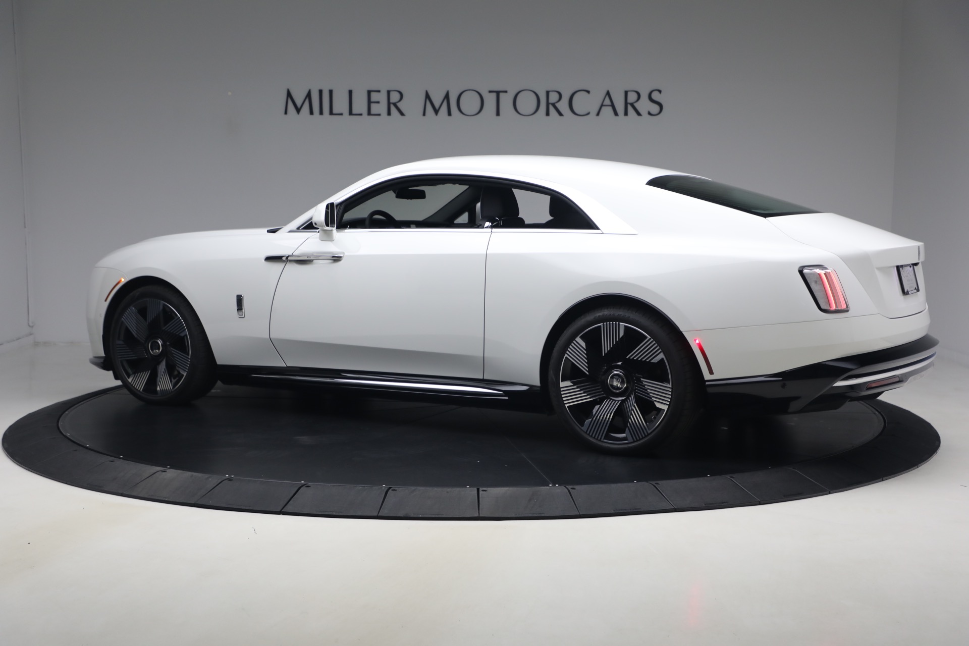 Used-2026-Rolls-Royce-Spectre