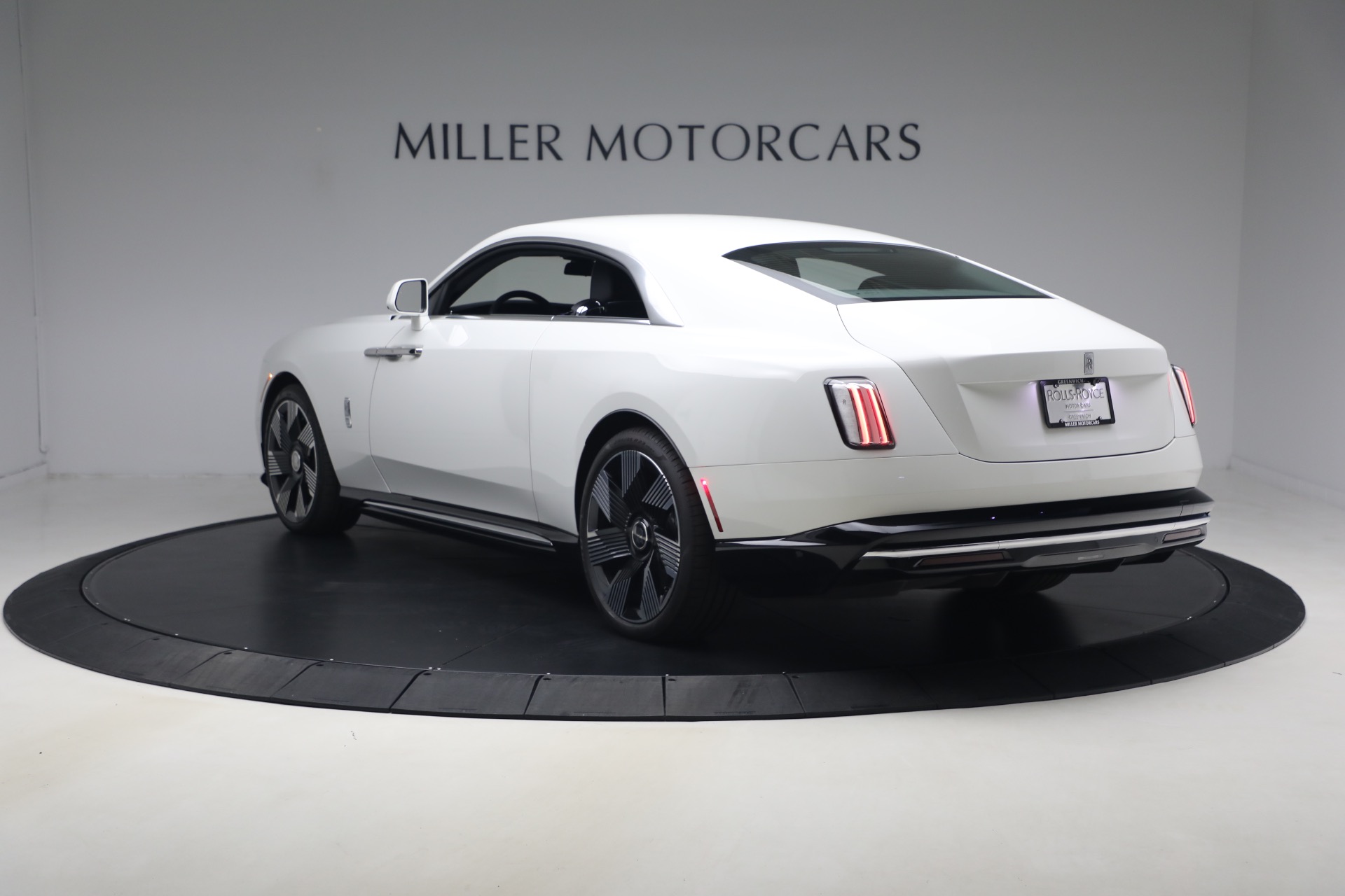 Used-2026-Rolls-Royce-Spectre