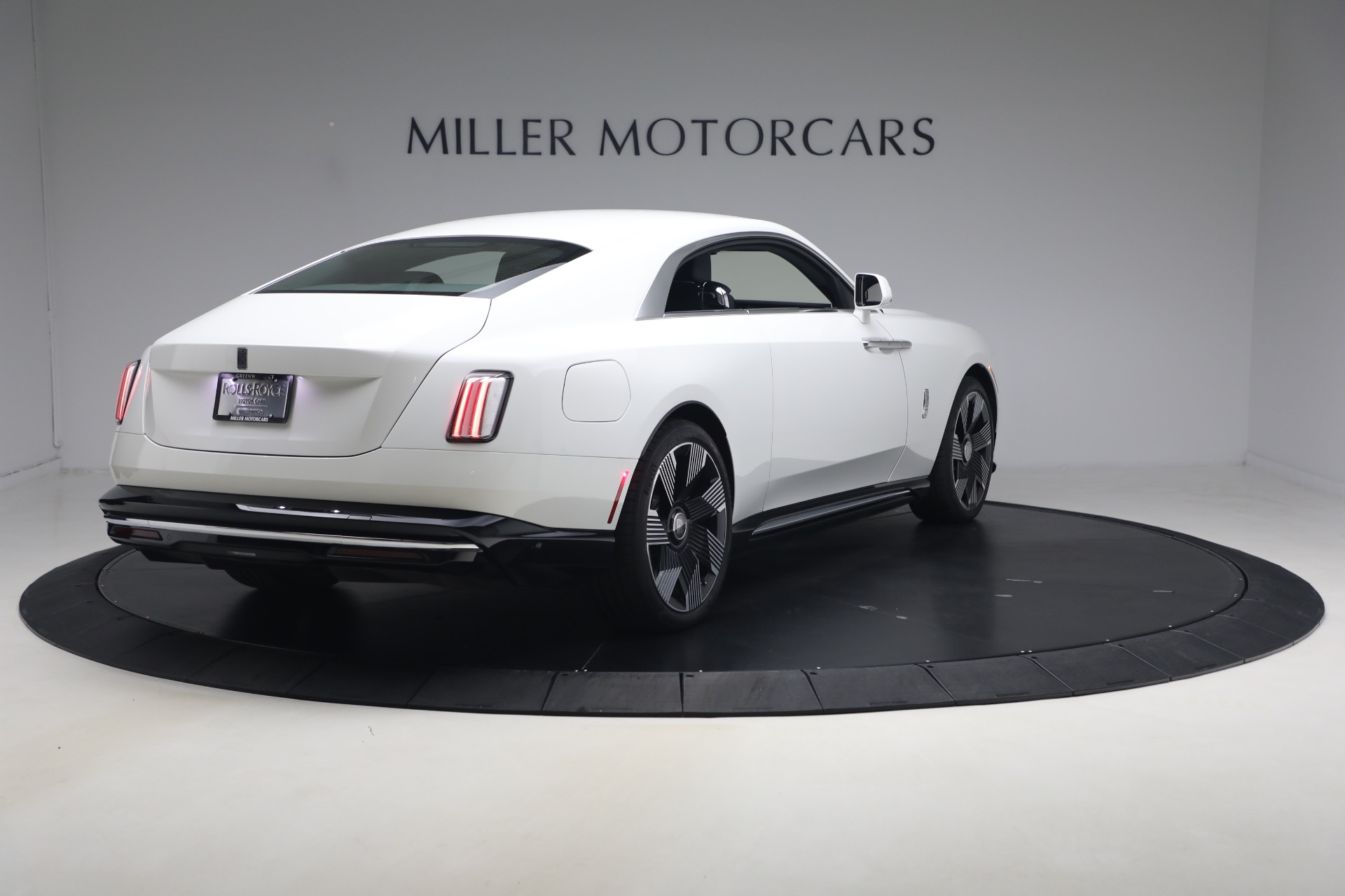 Used-2026-Rolls-Royce-Spectre