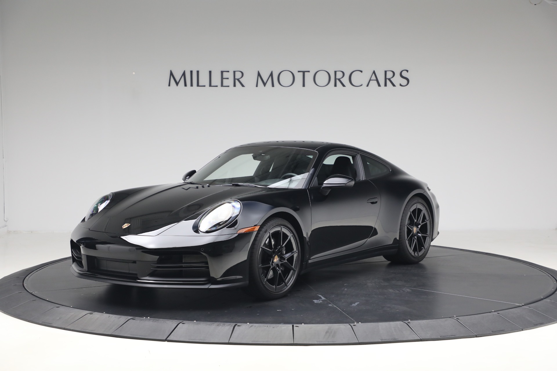 Used-2025-Porsche-911-Carrera