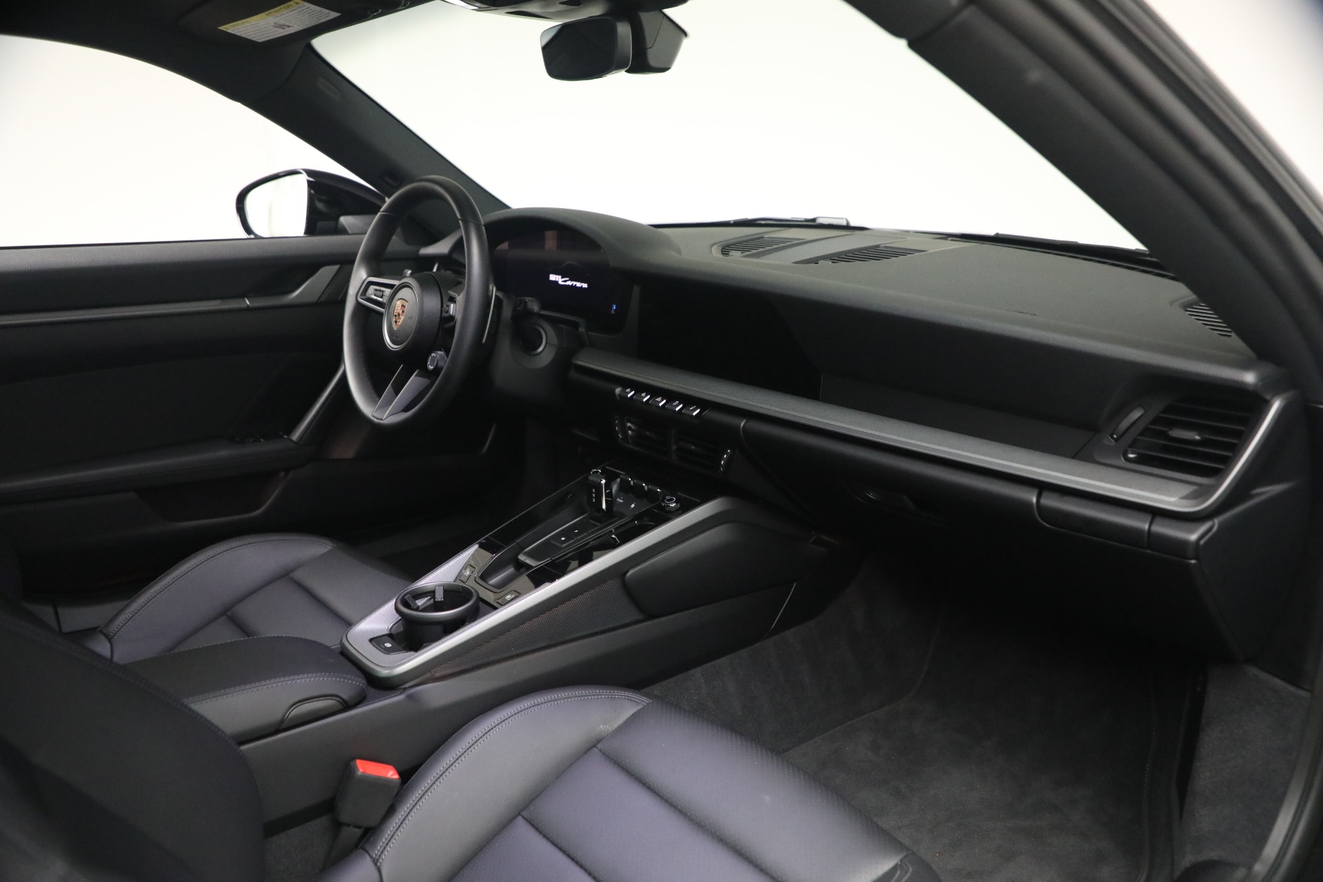 Used-2025-Porsche-911-Carrera
