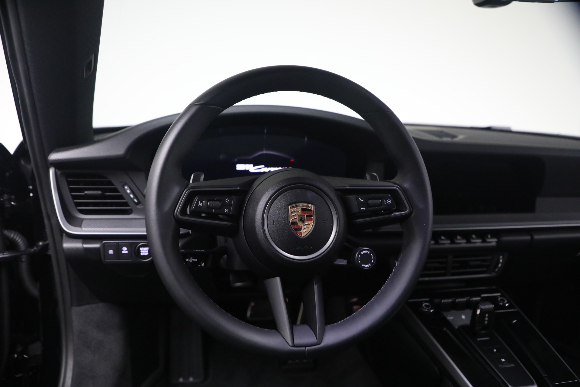 Used-2025-Porsche-911-Carrera