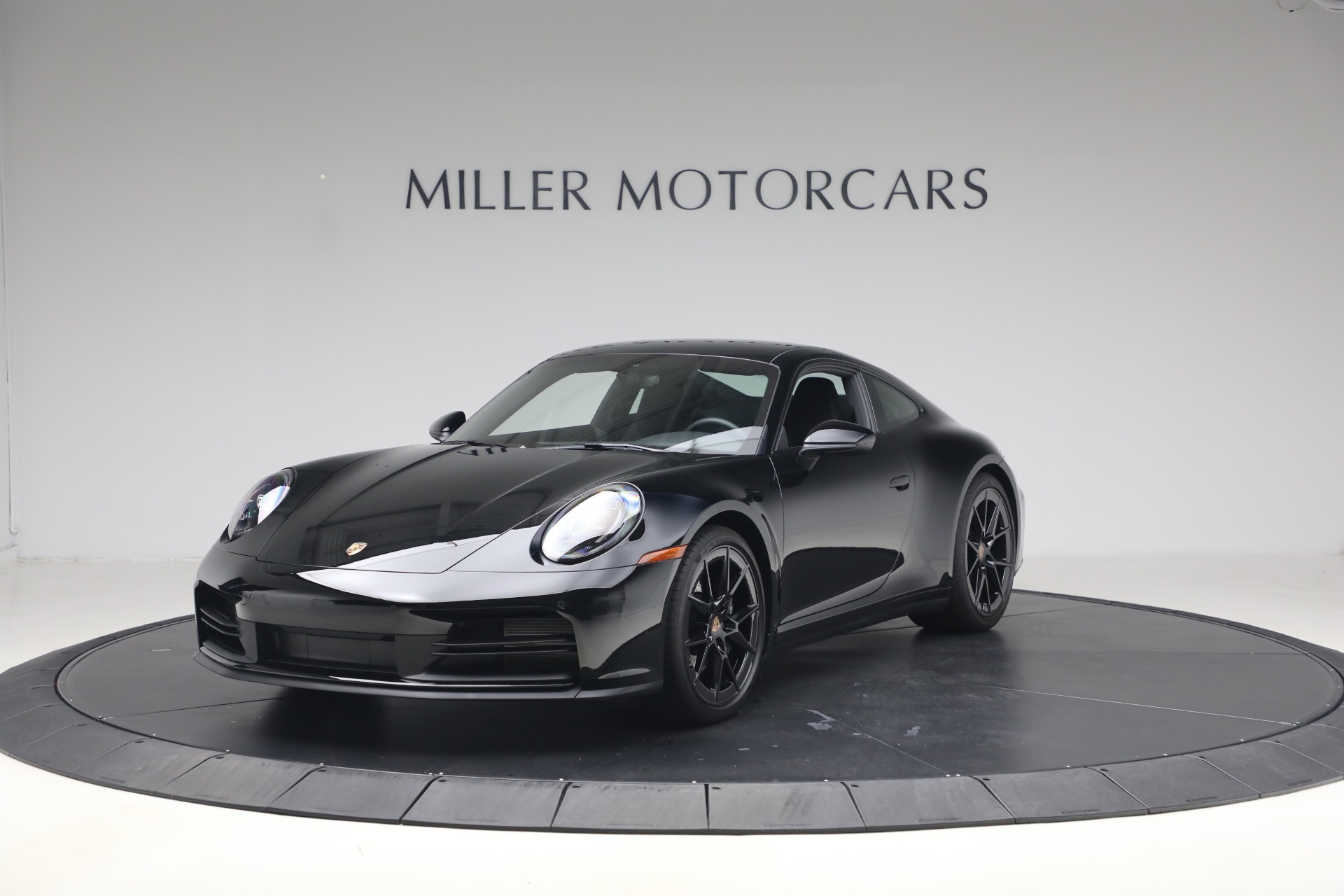 Used-2025-Porsche-911-Carrera