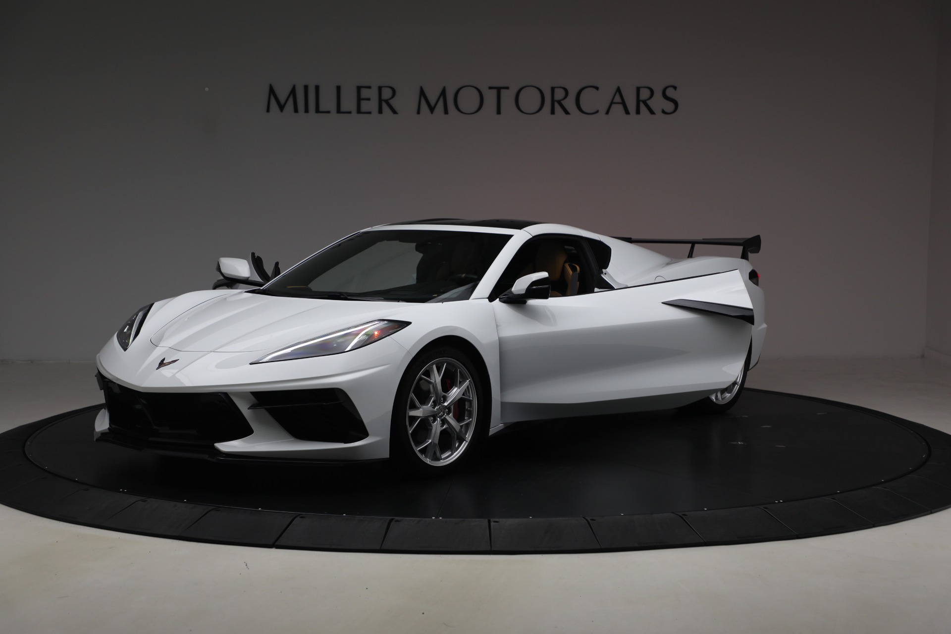 Used-2021-Chevrolet-Corvette-Stingray