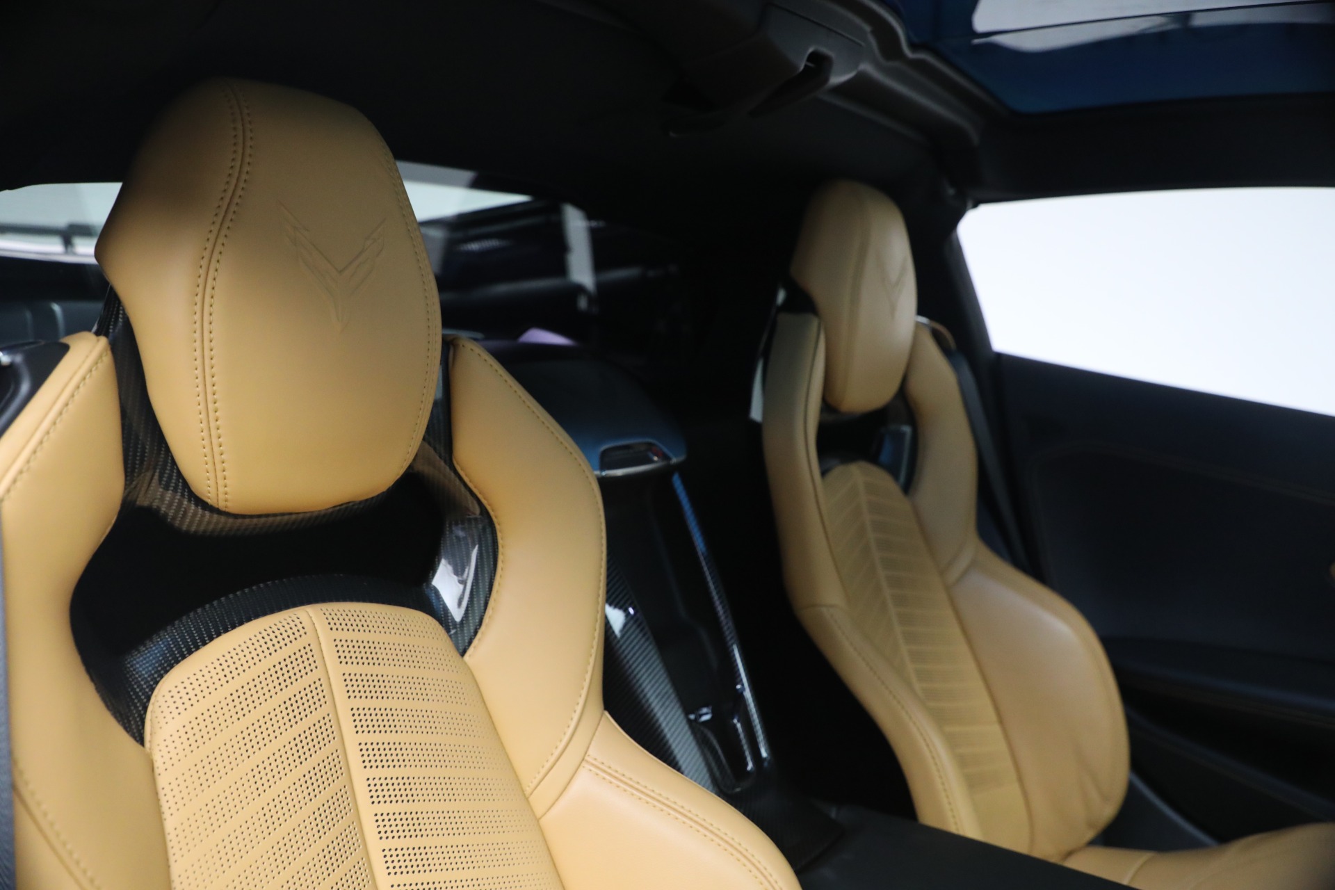 Used-2021-Chevrolet-Corvette-Stingray