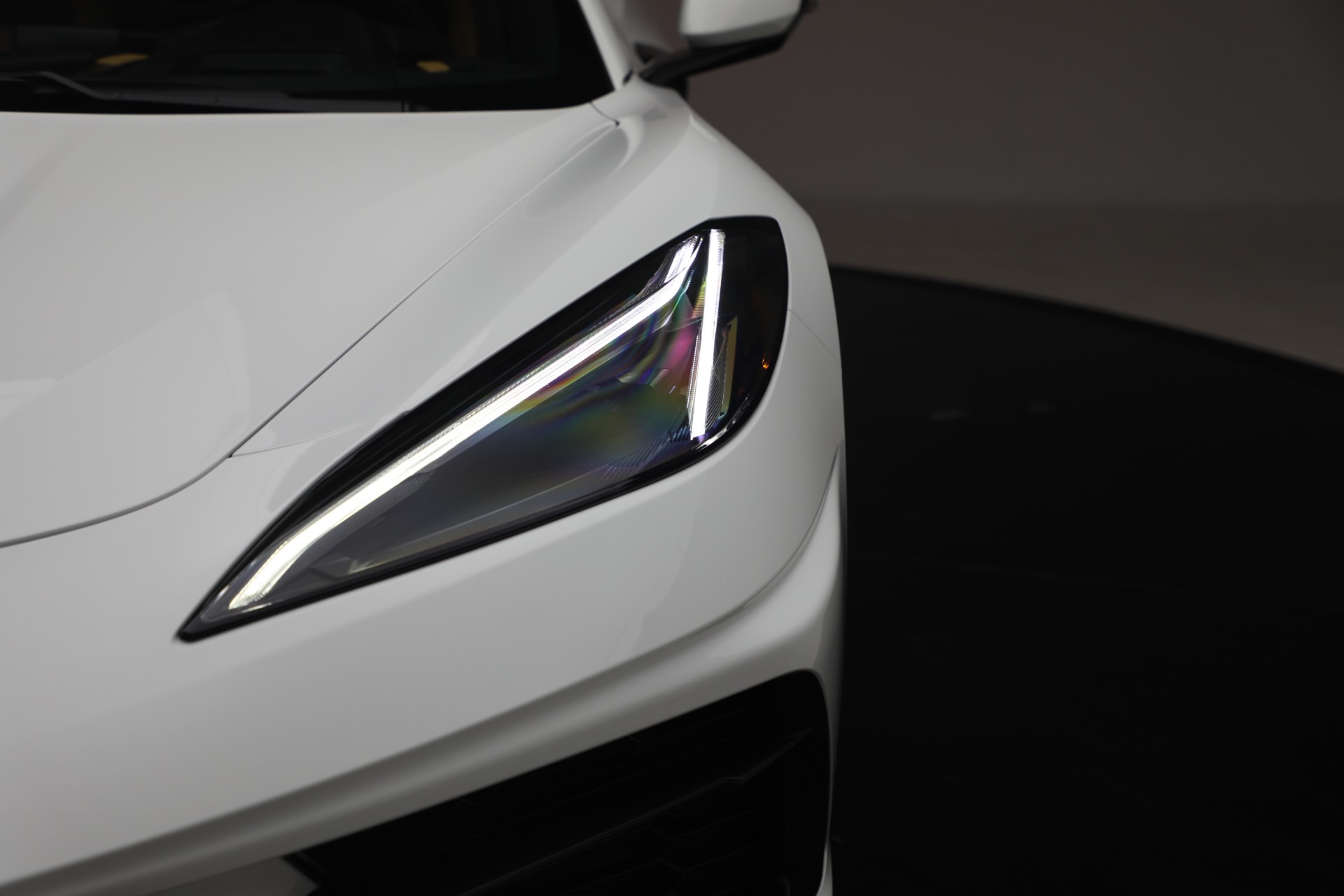 Used-2021-Chevrolet-Corvette-Stingray