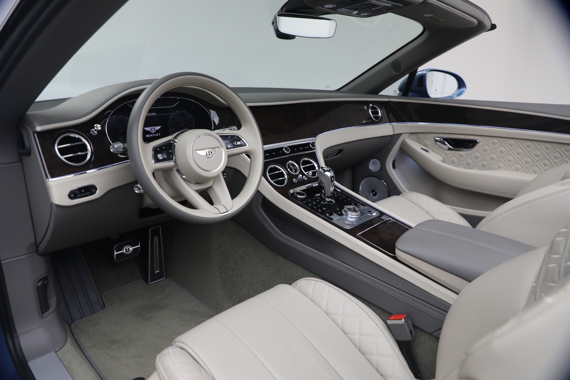Used-2024-Bentley-Continental-GTC-Speed