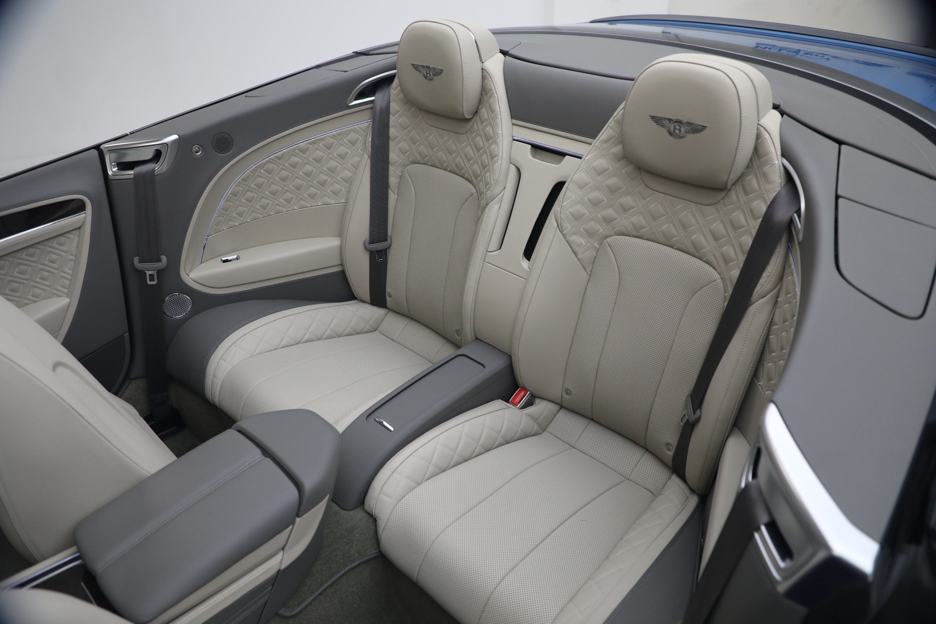 Used-2024-Bentley-Continental-GTC-Speed