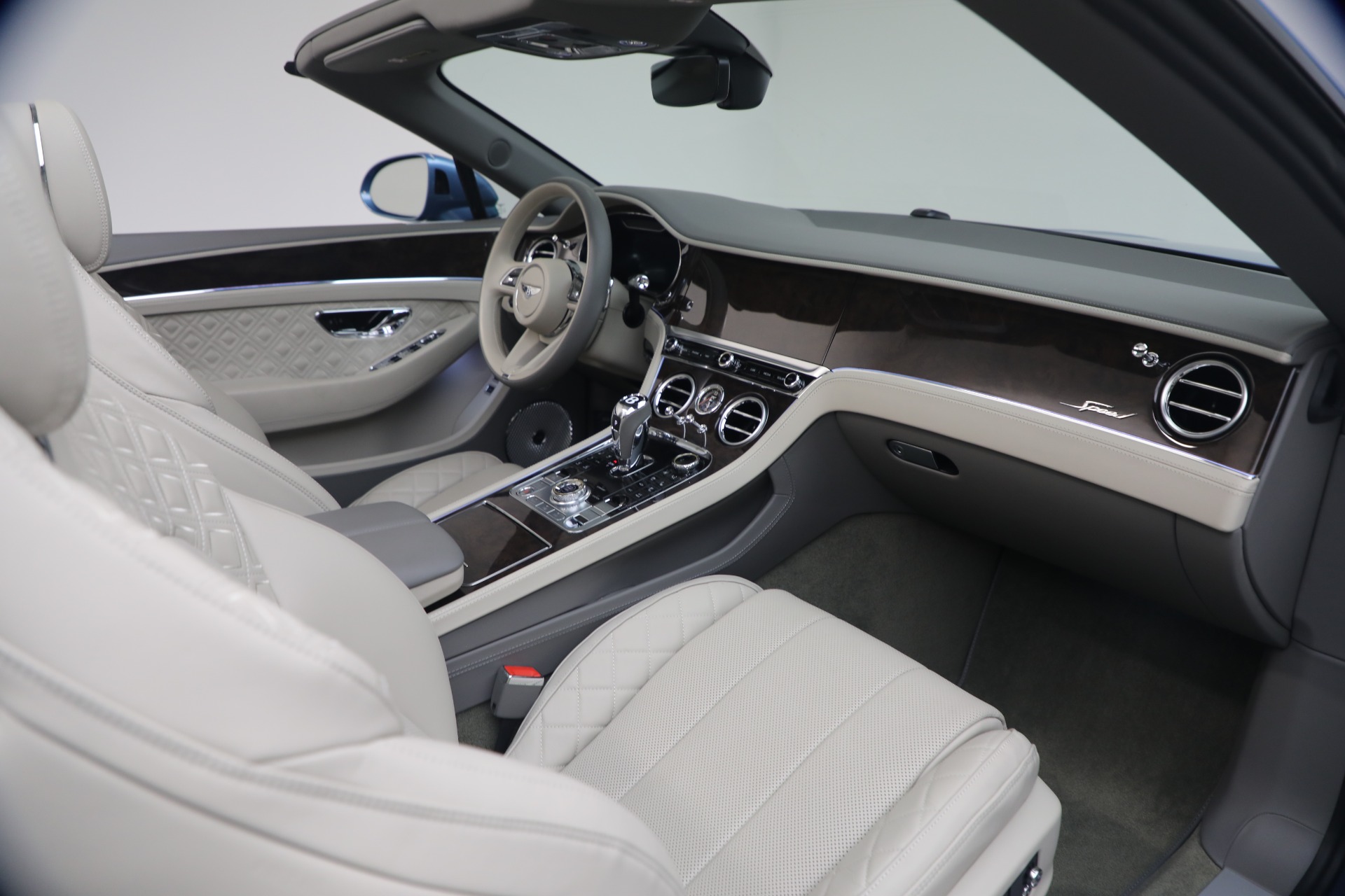 Used-2024-Bentley-Continental-GTC-Speed