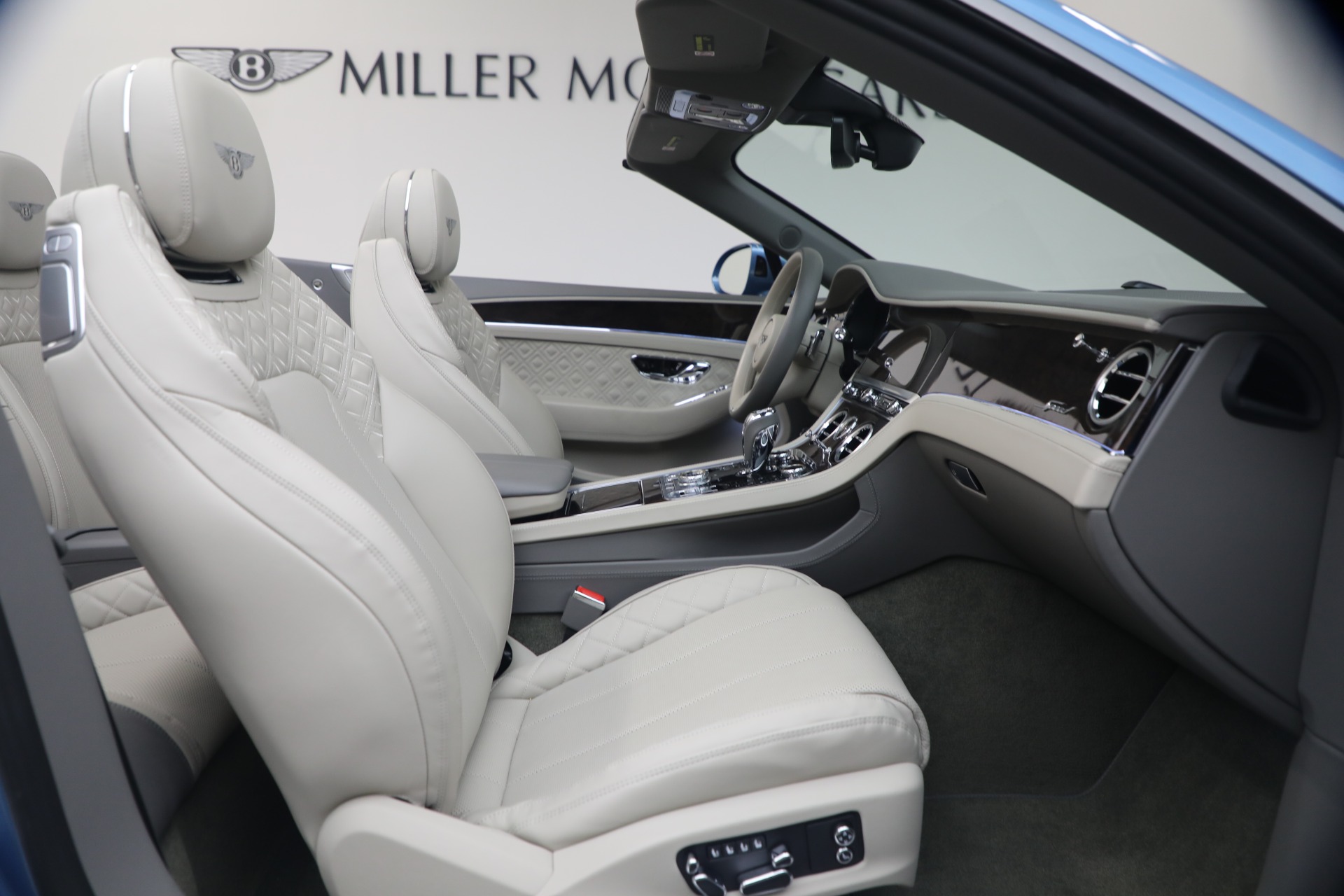Used-2024-Bentley-Continental-GTC-Speed