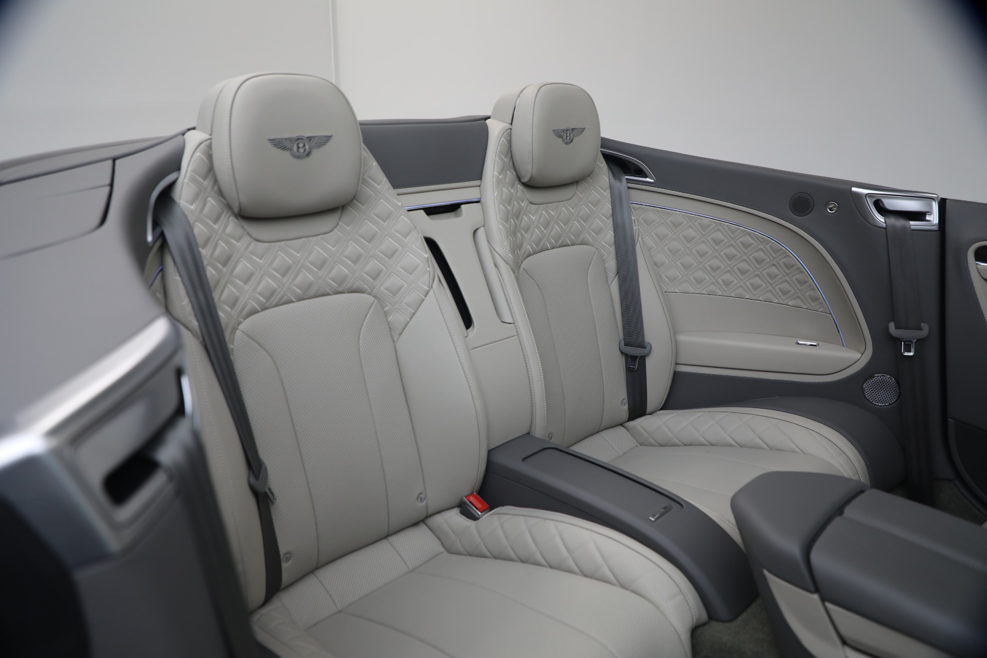 Used-2024-Bentley-Continental-GTC-Speed