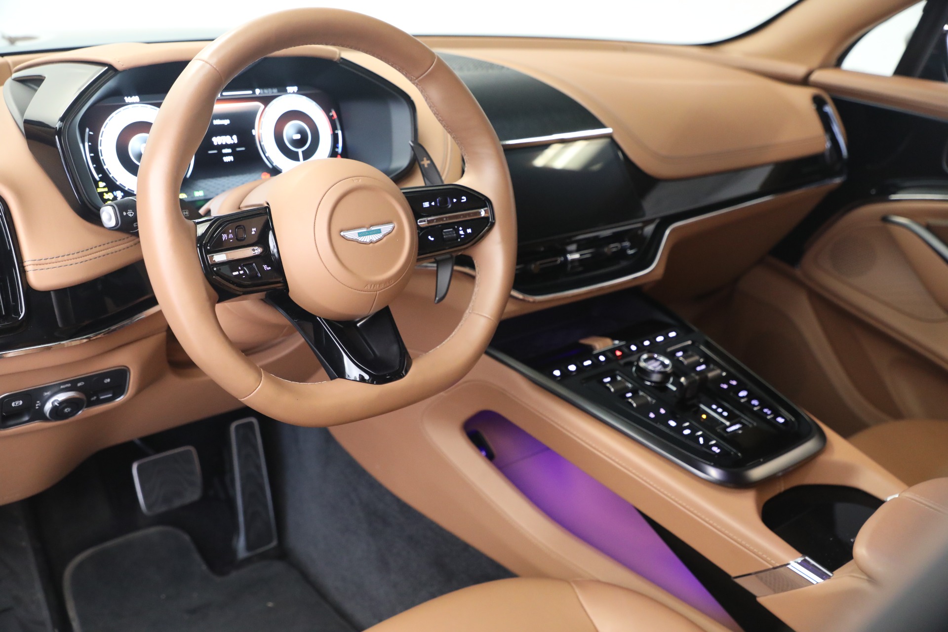 Used-2025-Aston-Martin-DBX-707