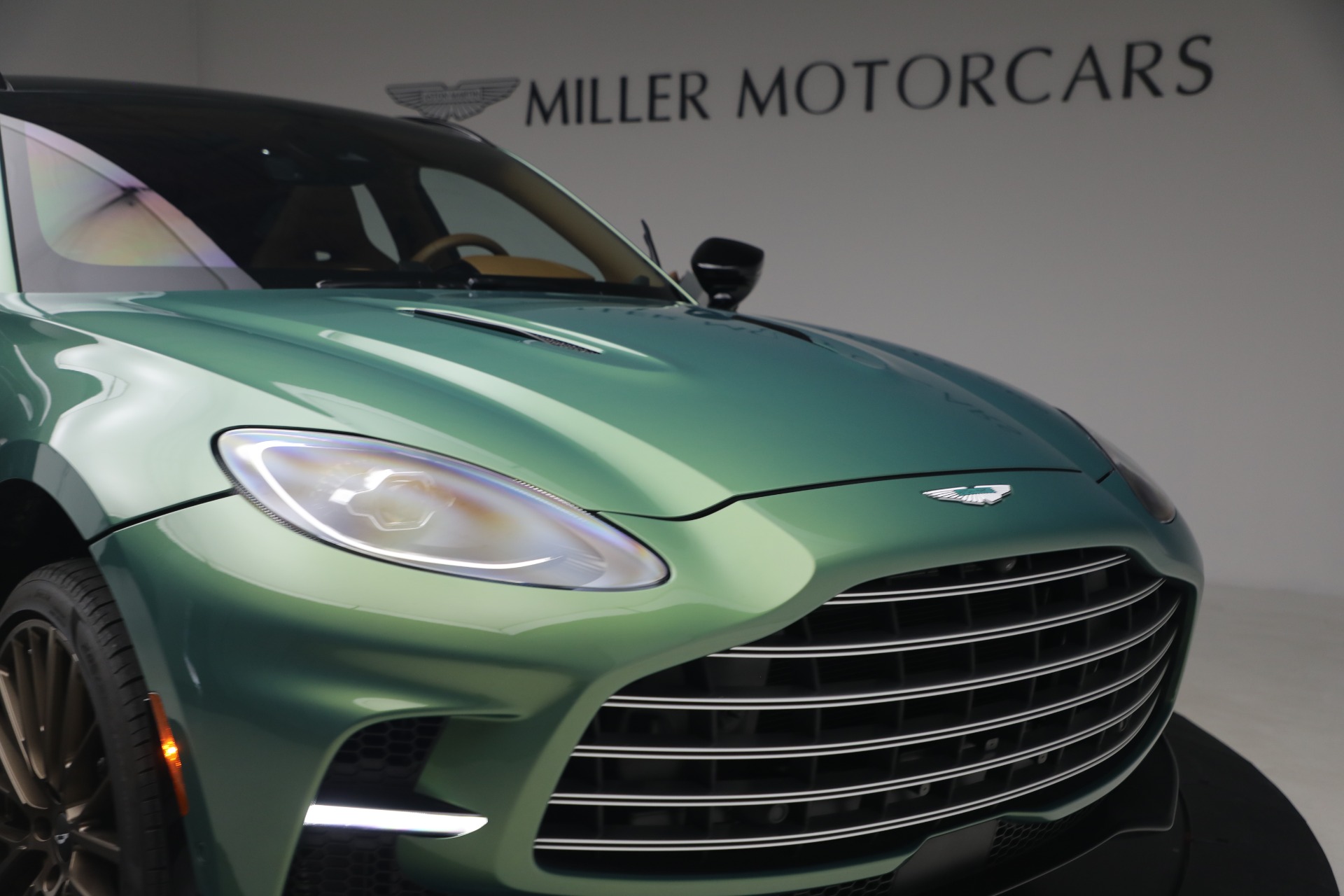 Used-2025-Aston-Martin-DBX-707