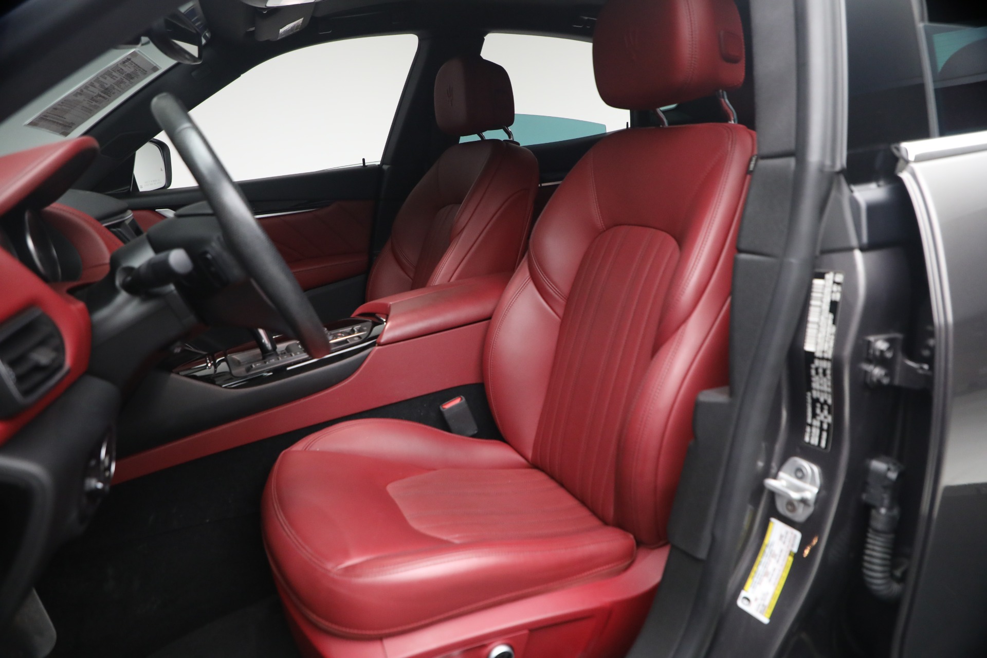 Used-2022-Maserati-Levante-GT