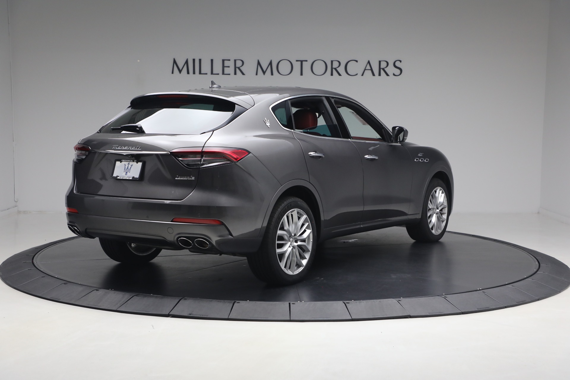 Used-2022-Maserati-Levante-GT