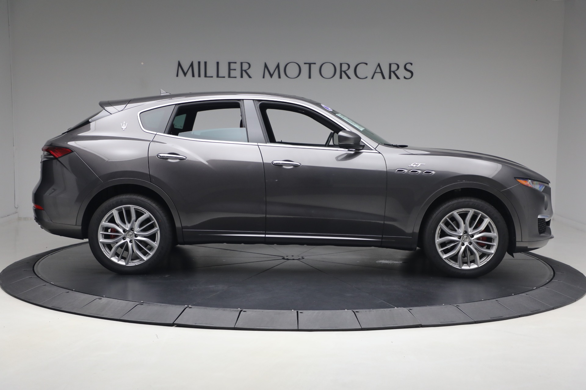 Used-2022-Maserati-Levante-GT