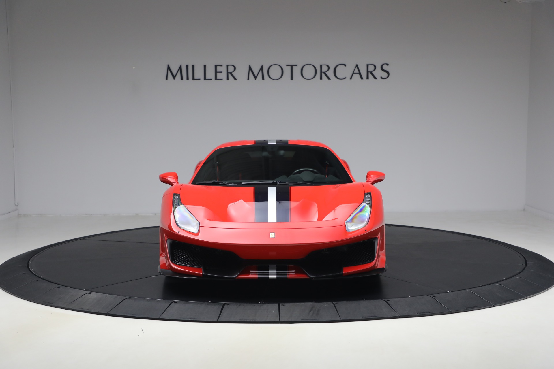 Used-2019-Ferrari-488-Pista