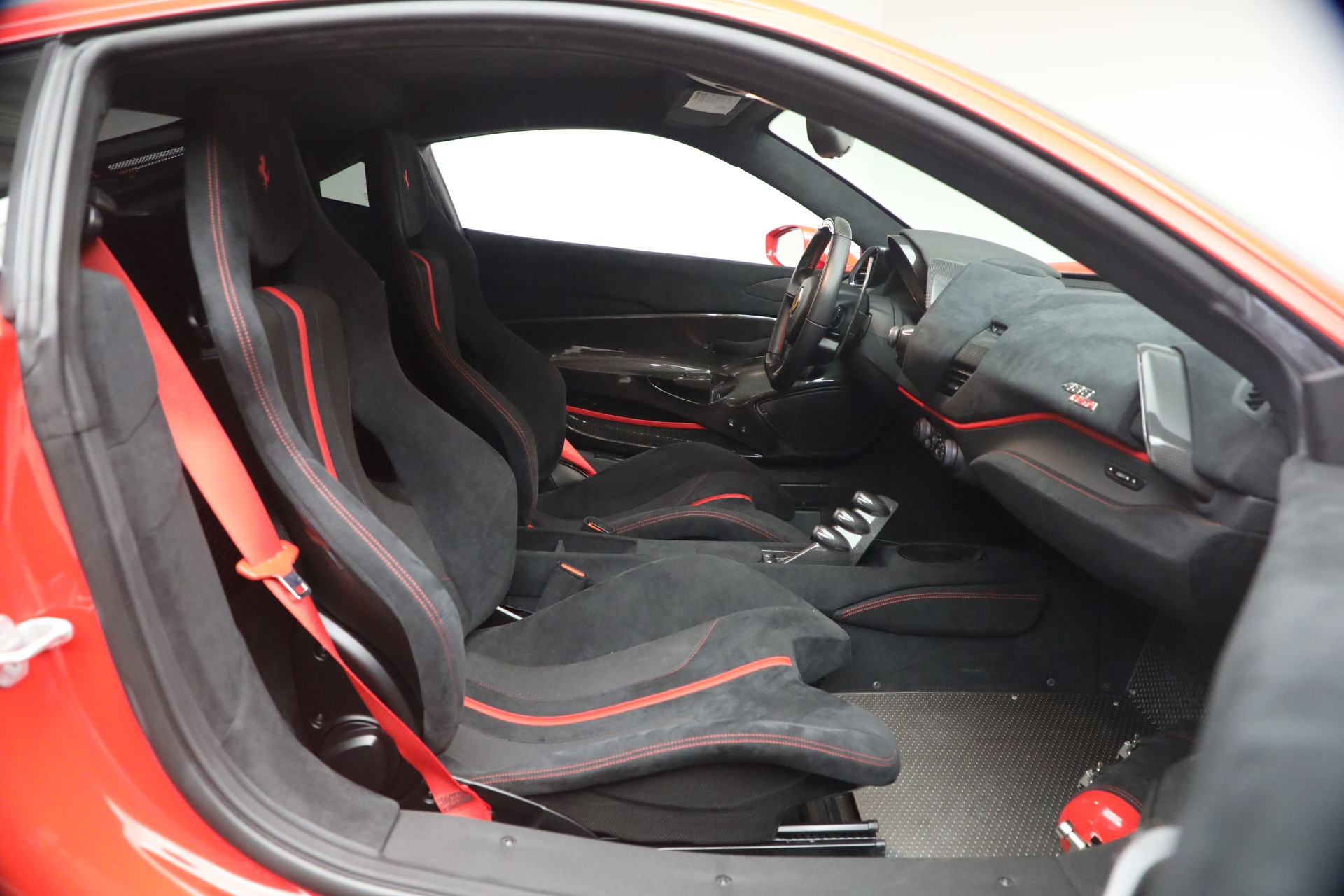 Used-2019-Ferrari-488-Pista
