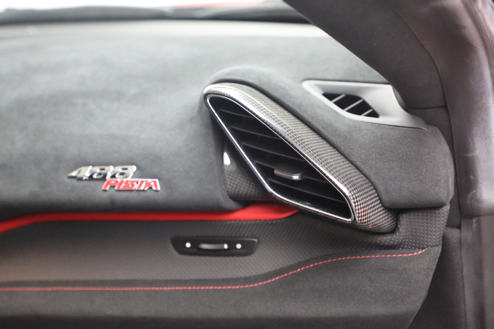 Used-2019-Ferrari-488-Pista