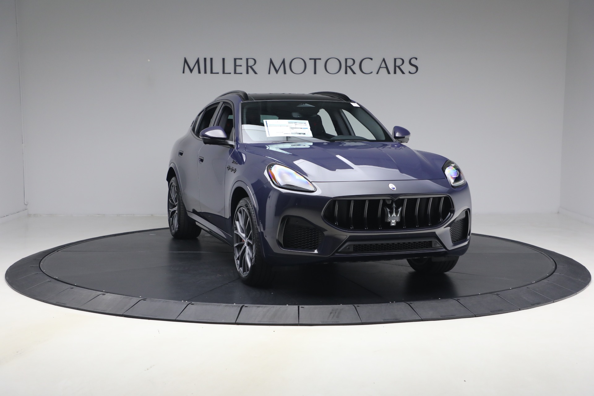 New-2026-Maserati-Grecale-Modena-V6