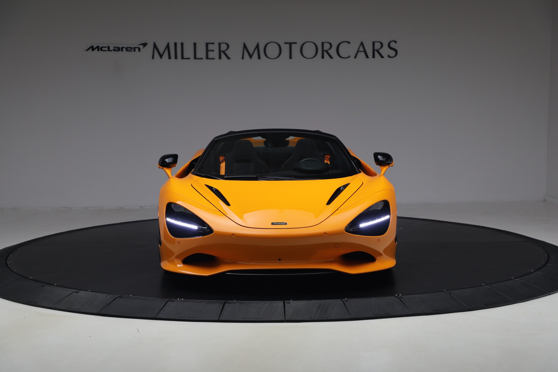 Used-2025-McLaren-750S-Spider-Performance