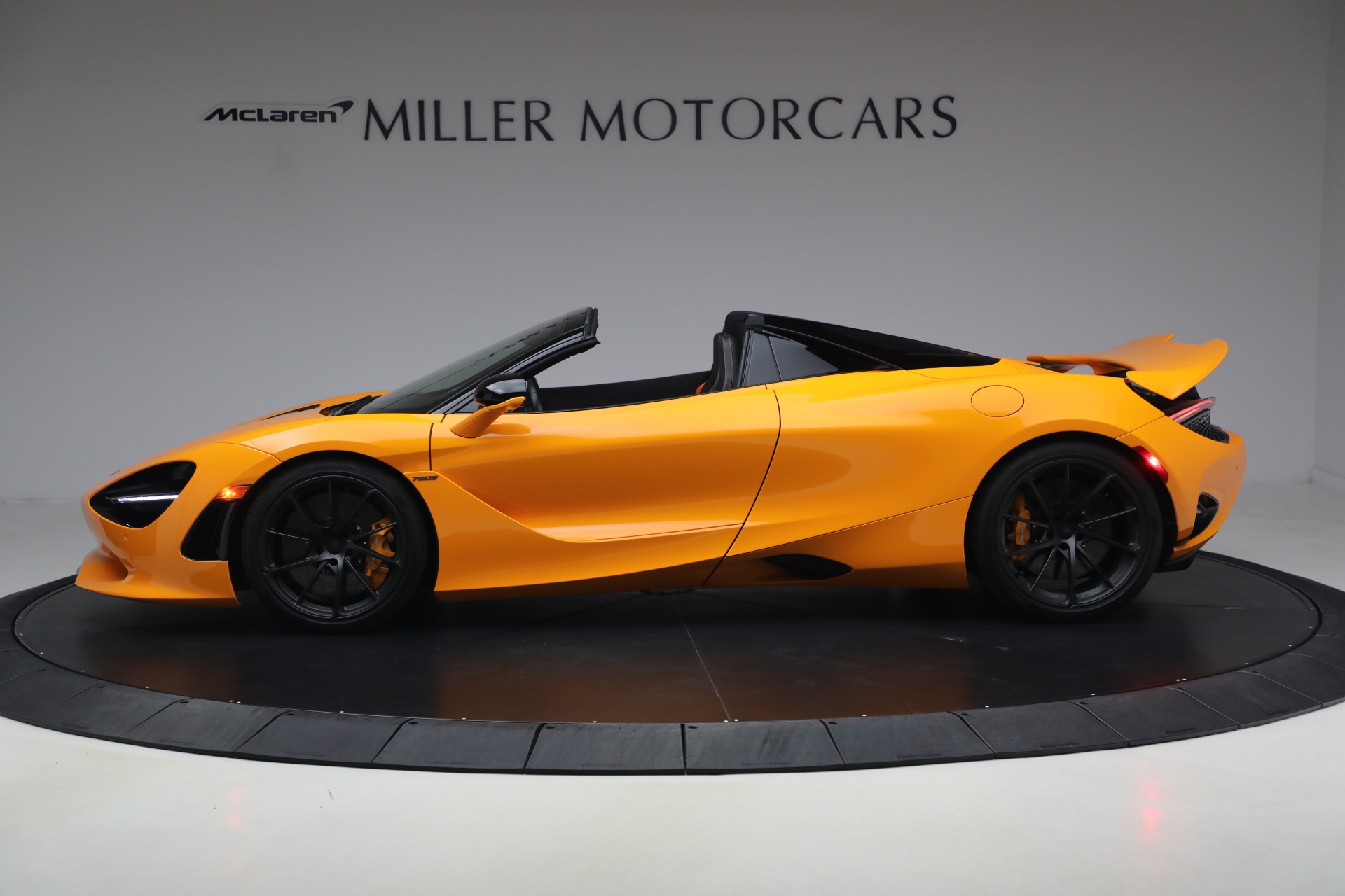 Used-2025-McLaren-750S-Spider-Performance
