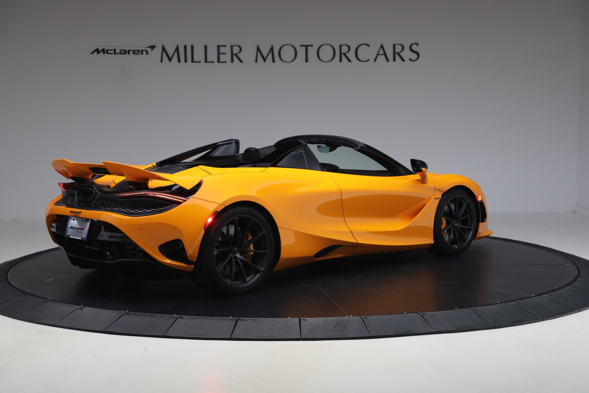 Used-2025-McLaren-750S-Spider-Performance