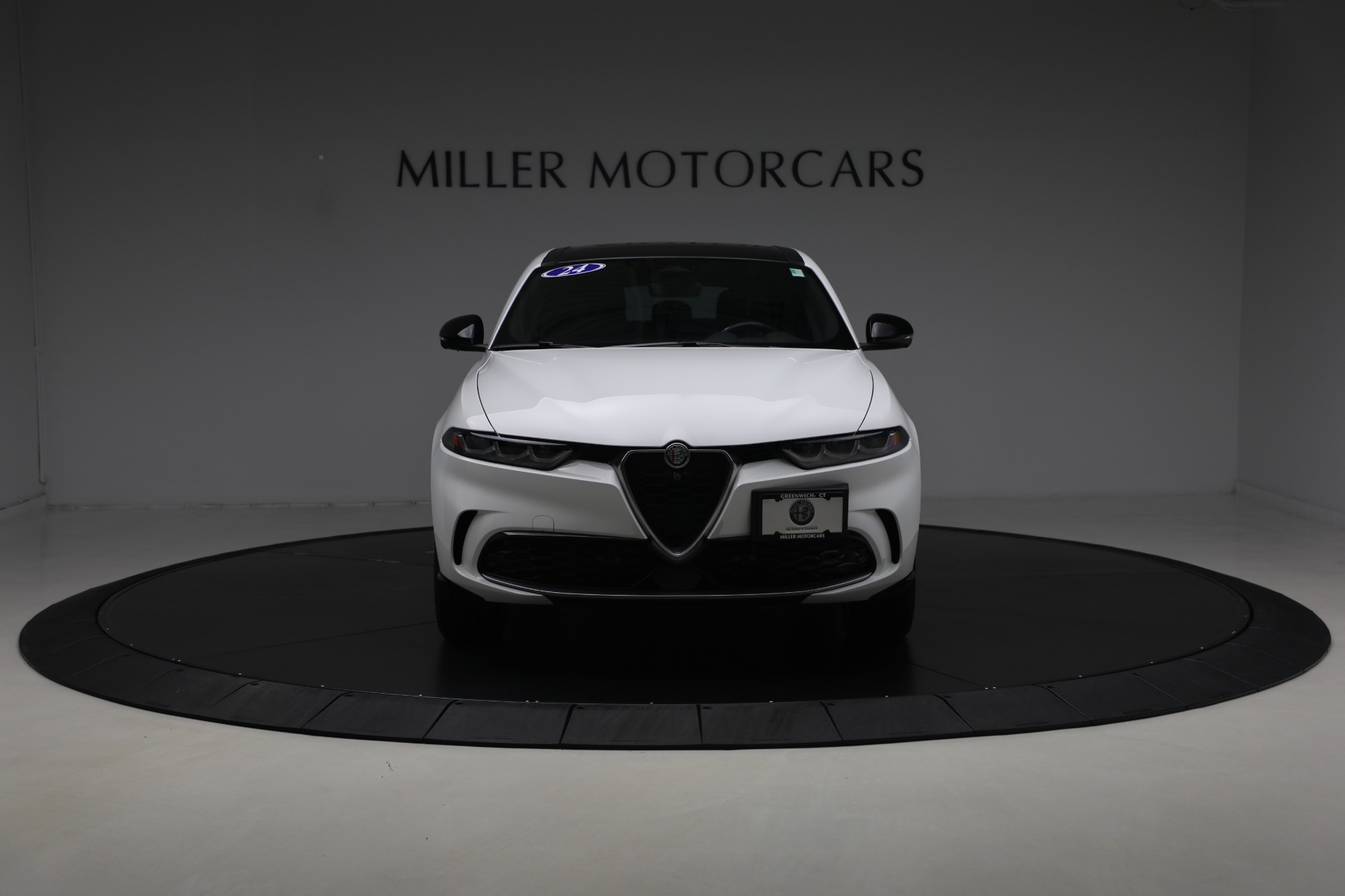 Used-2024-Alfa-Romeo-Tonale-Hybrid-Ti