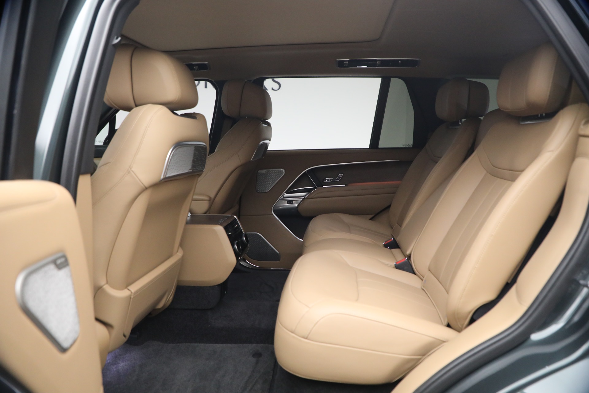 Used-2025-Land-Rover-Range-Rover-P530-Autobiography-LWB