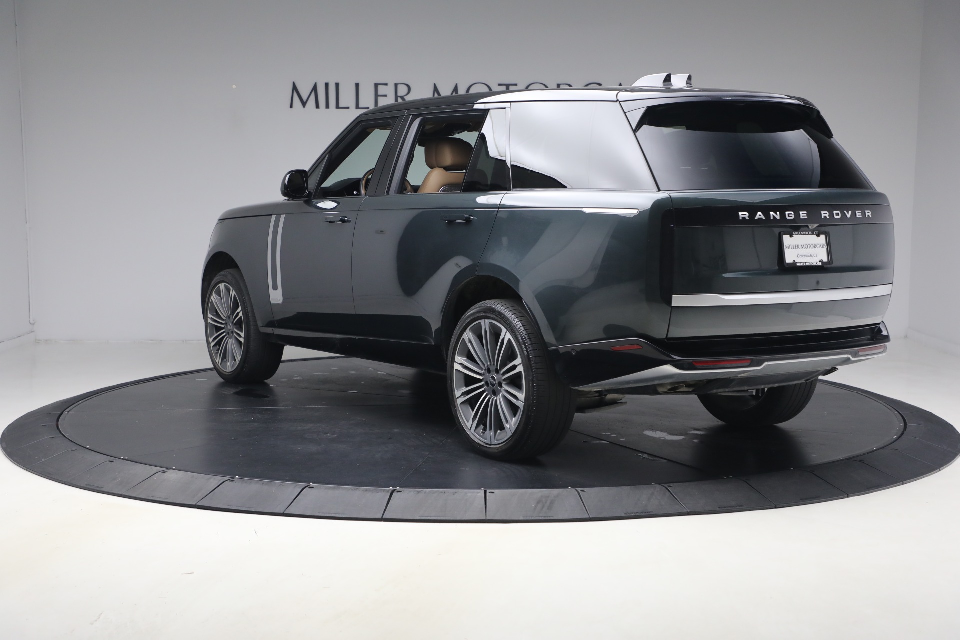 Used-2025-Land-Rover-Range-Rover-P530-Autobiography-LWB