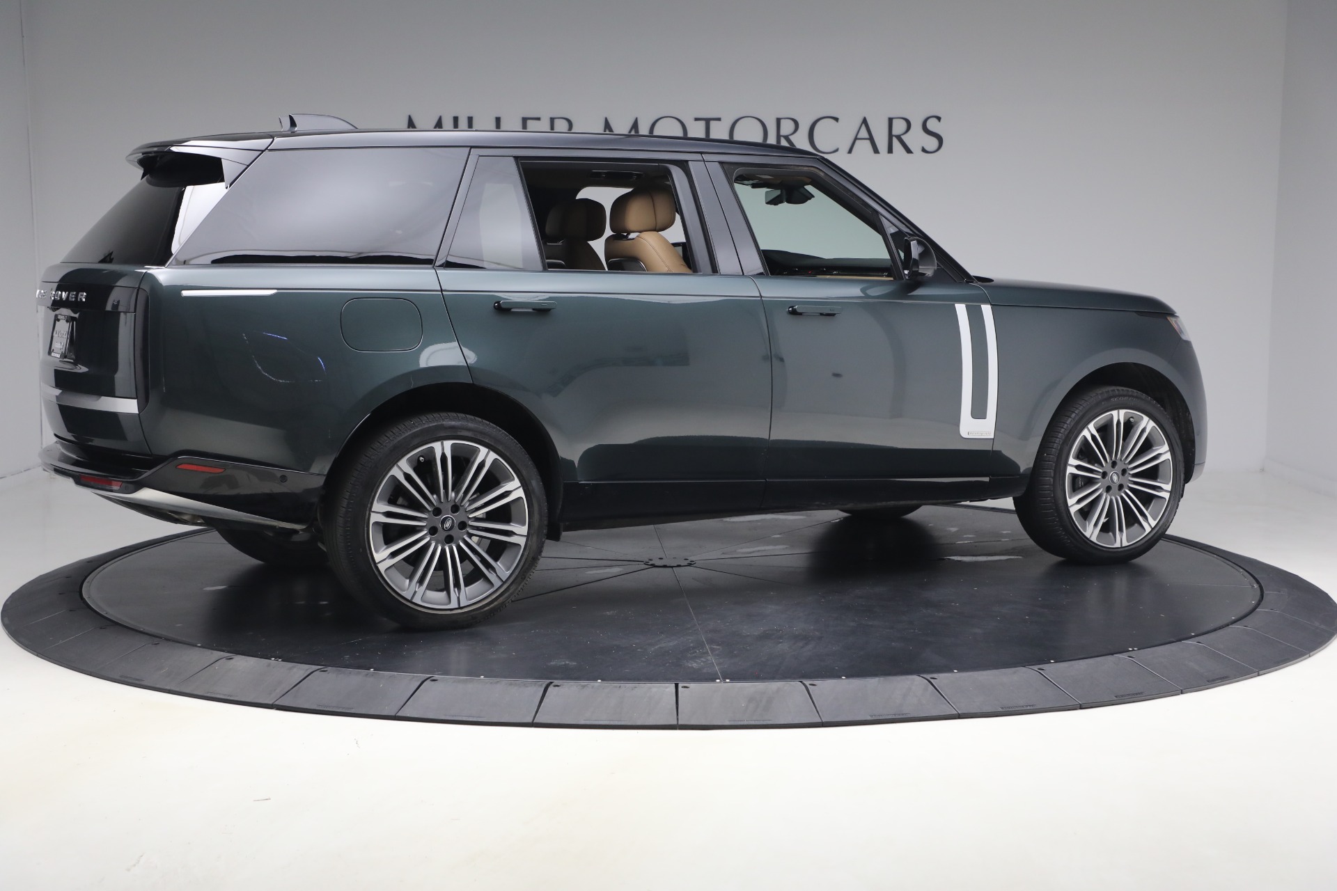 Used-2025-Land-Rover-Range-Rover-P530-Autobiography-LWB