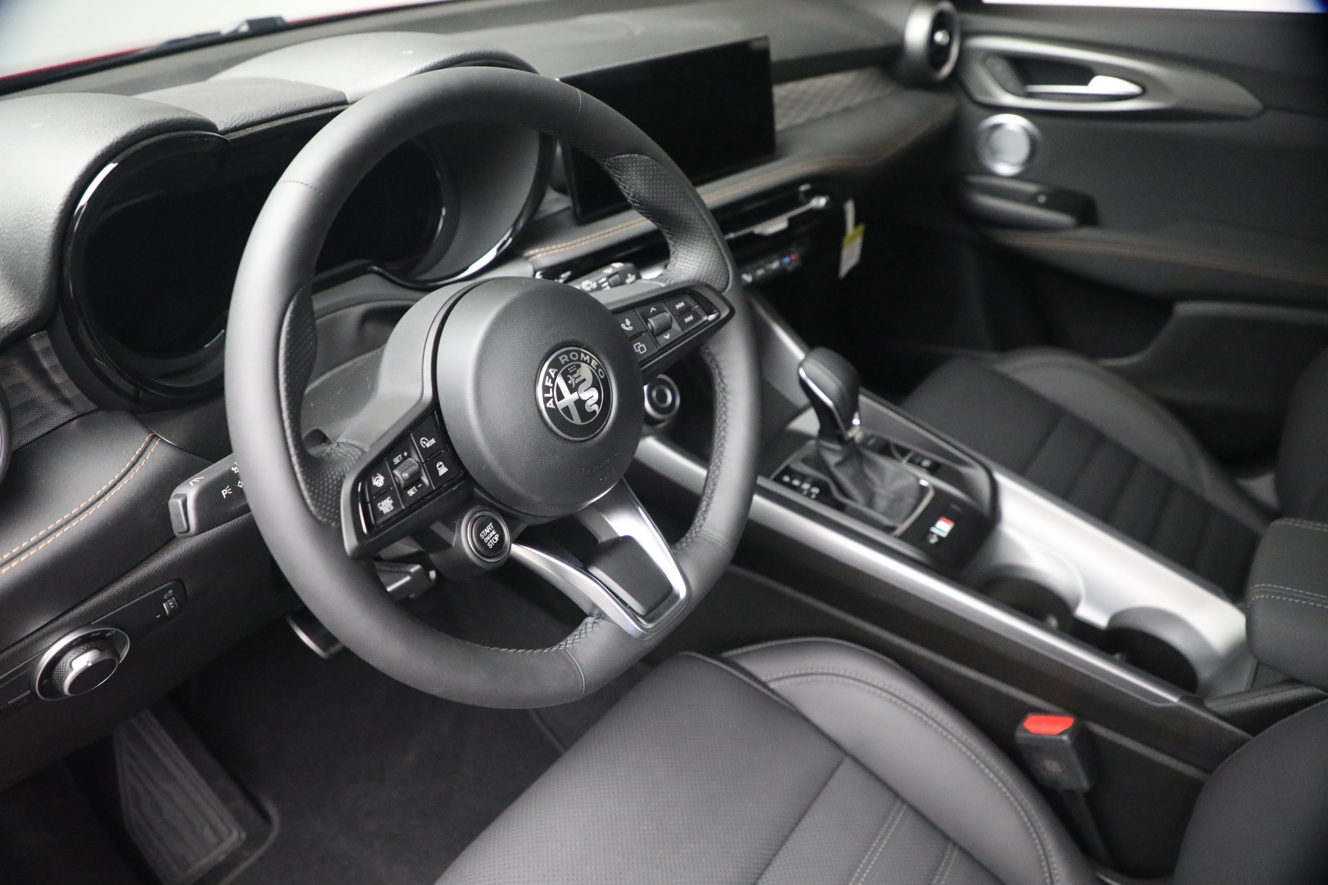New-2026-Alfa-Romeo-Tonale-Sprint
