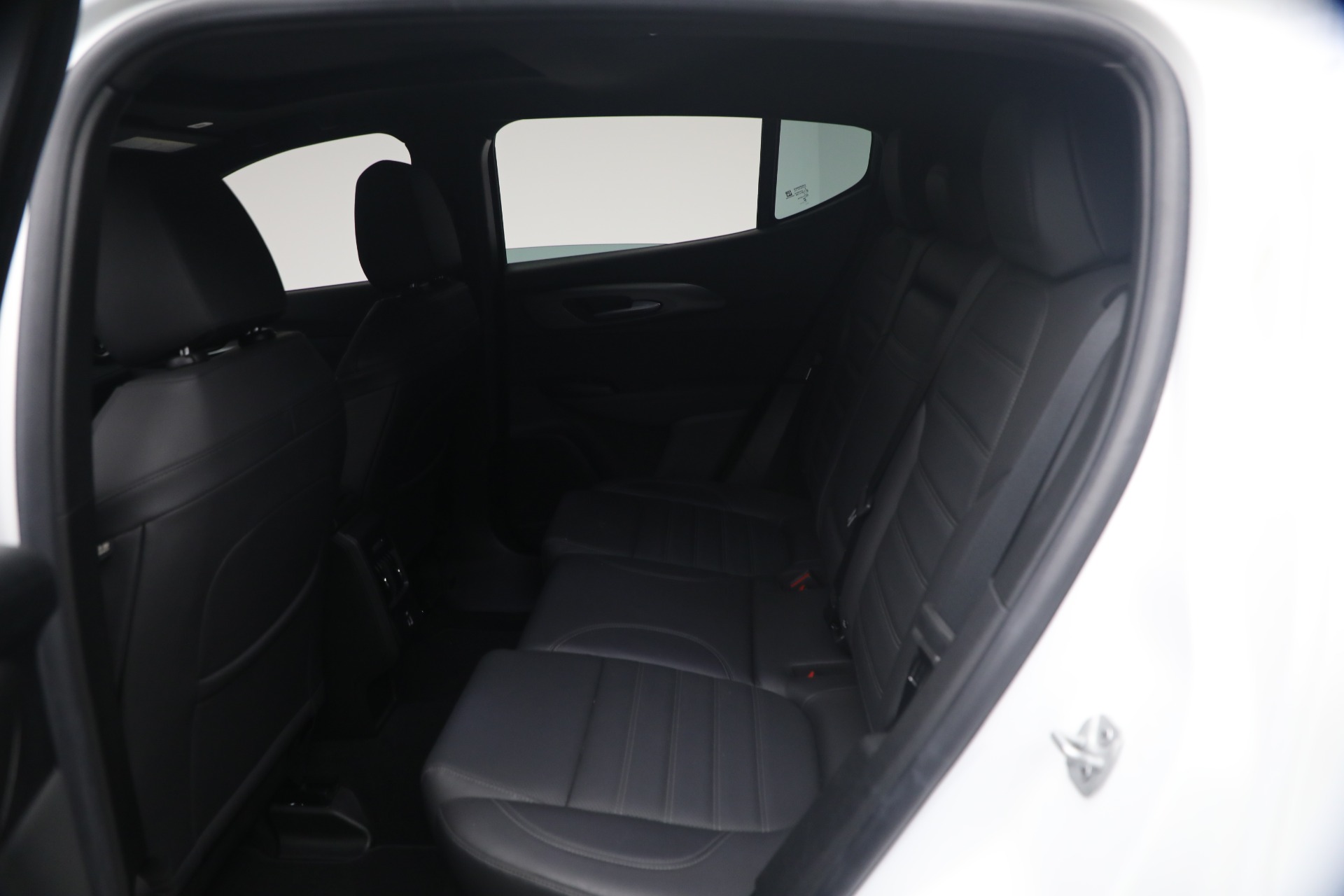 Used-2024-Alfa-Romeo-Tonale-Hybrid-Ti