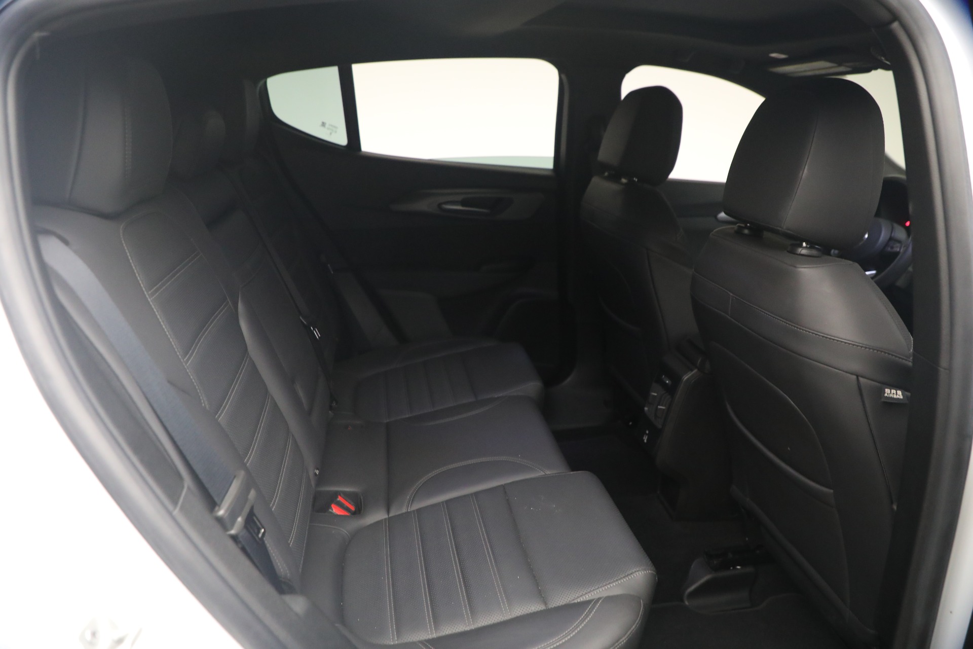 Used-2024-Alfa-Romeo-Tonale-Hybrid-Ti