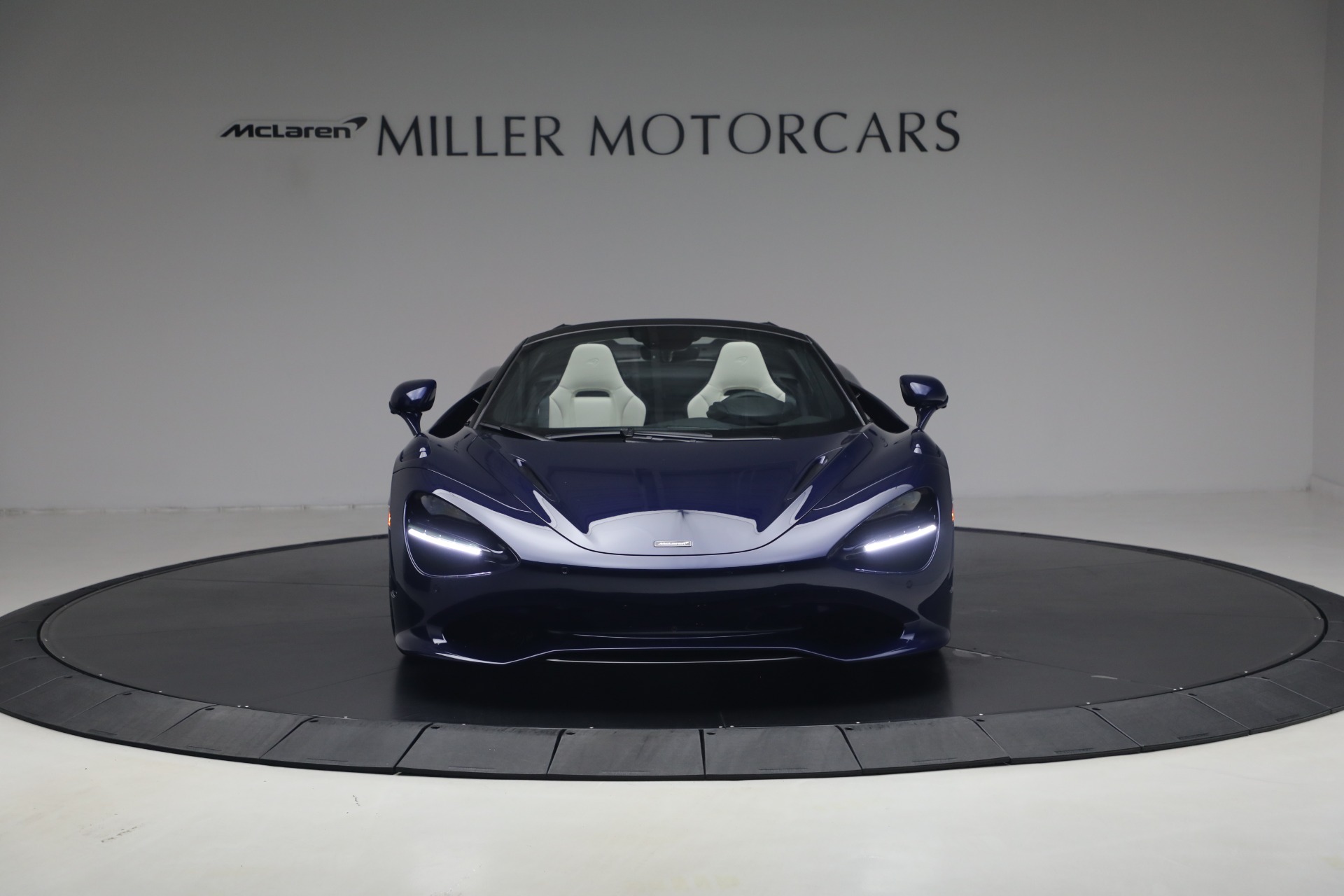 New-2027-McLaren-750S-Spider-TechLux