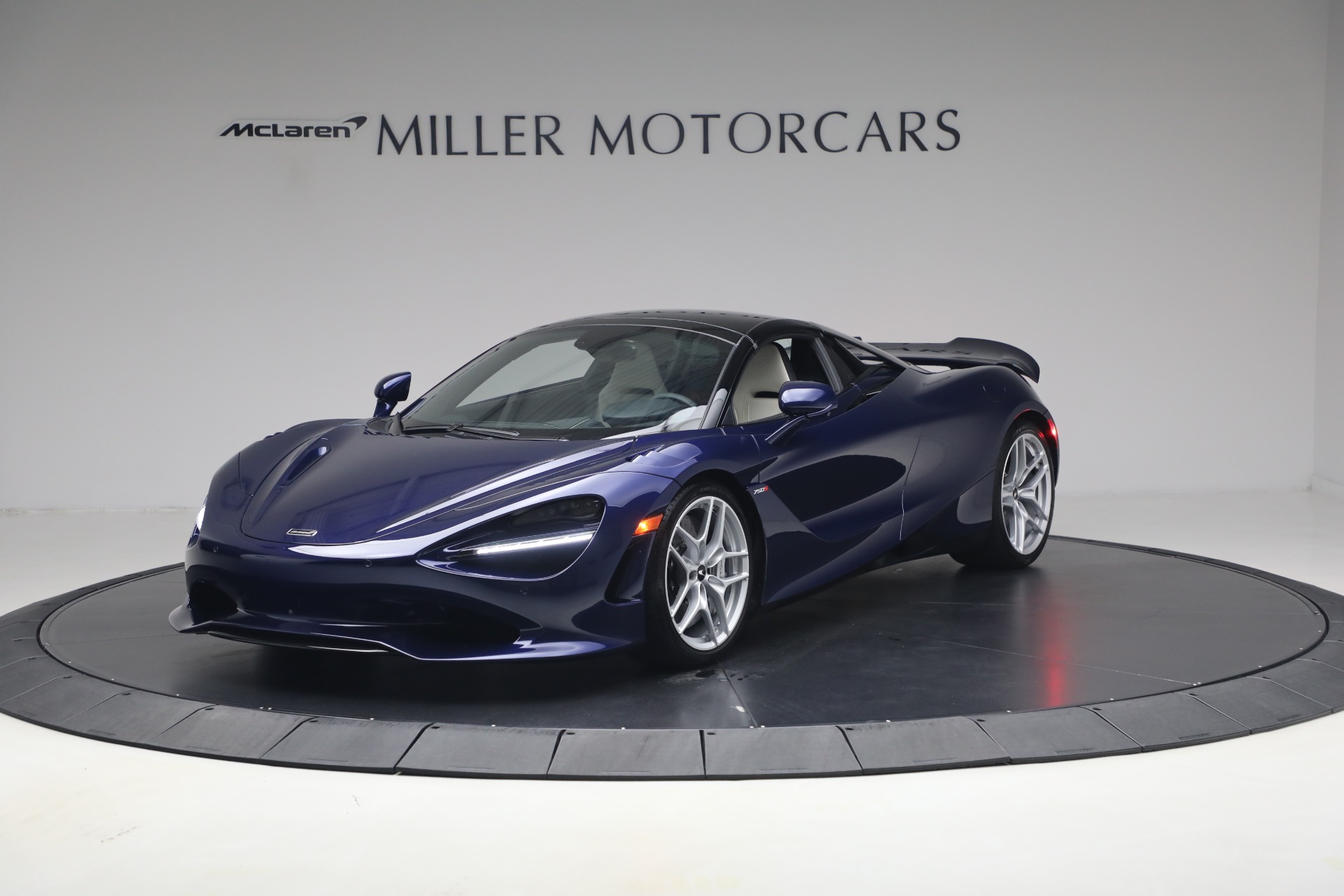 New-2027-McLaren-750S-Spider-TechLux