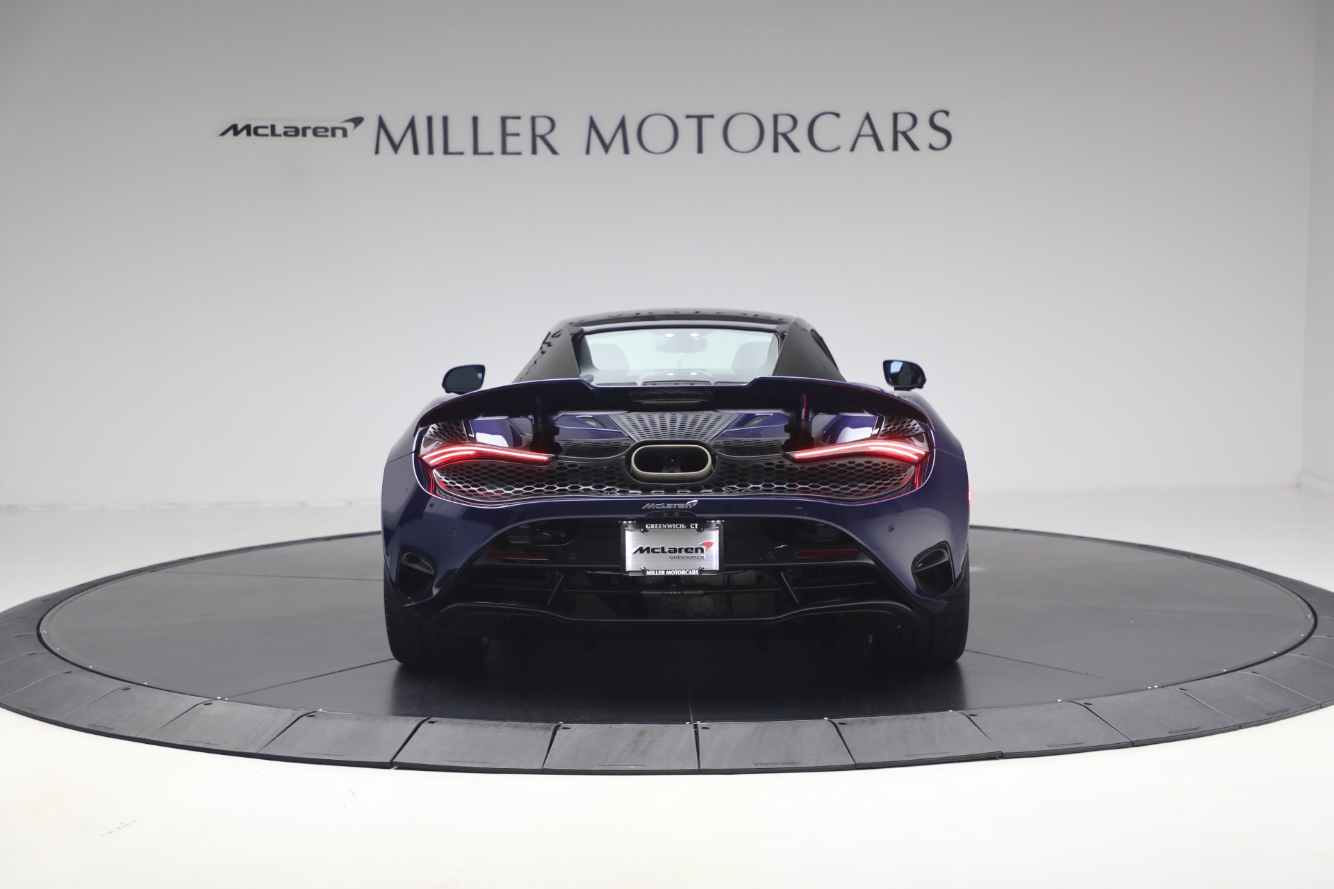 New-2027-McLaren-750S-Spider-TechLux