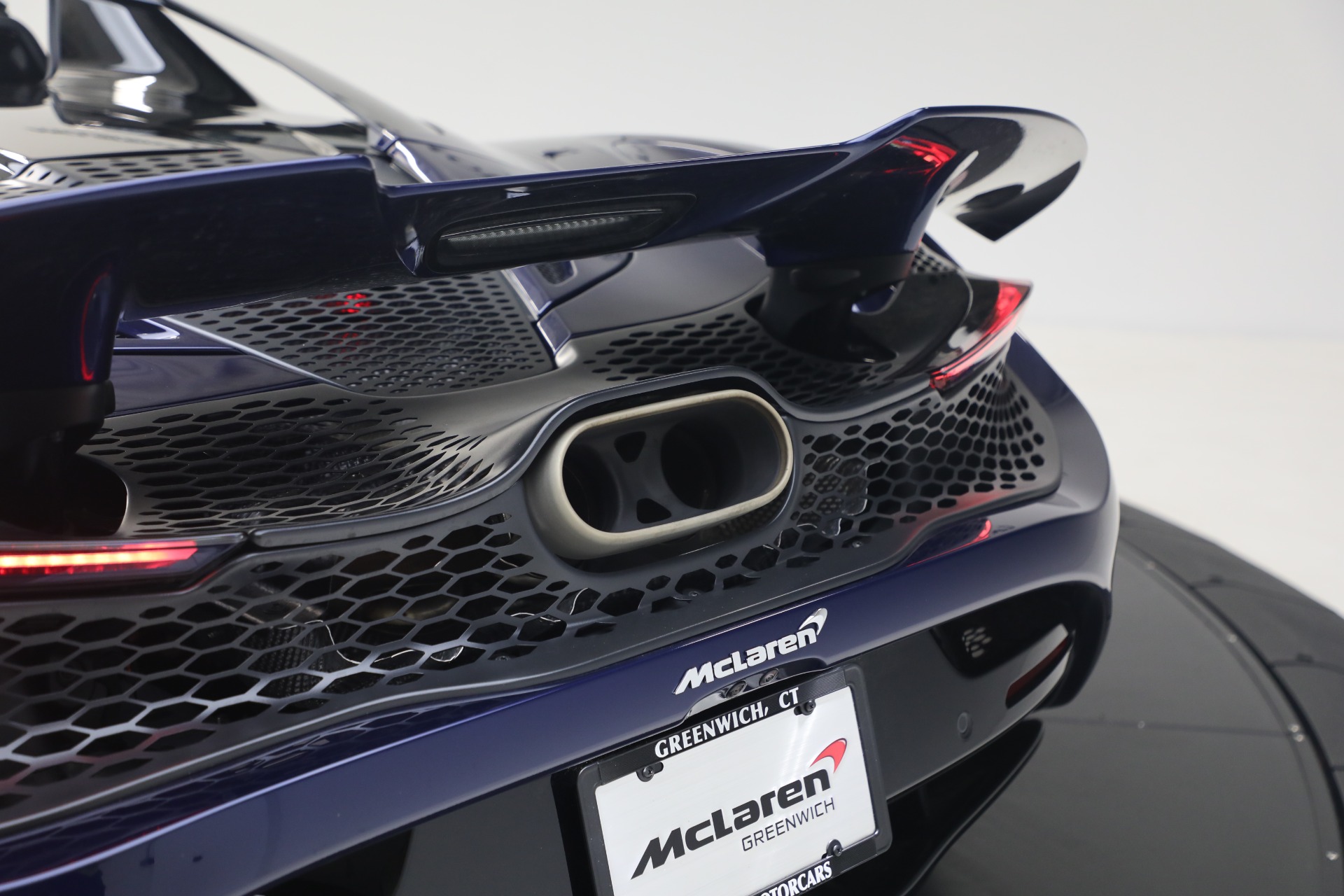New-2027-McLaren-750S-Spider-TechLux