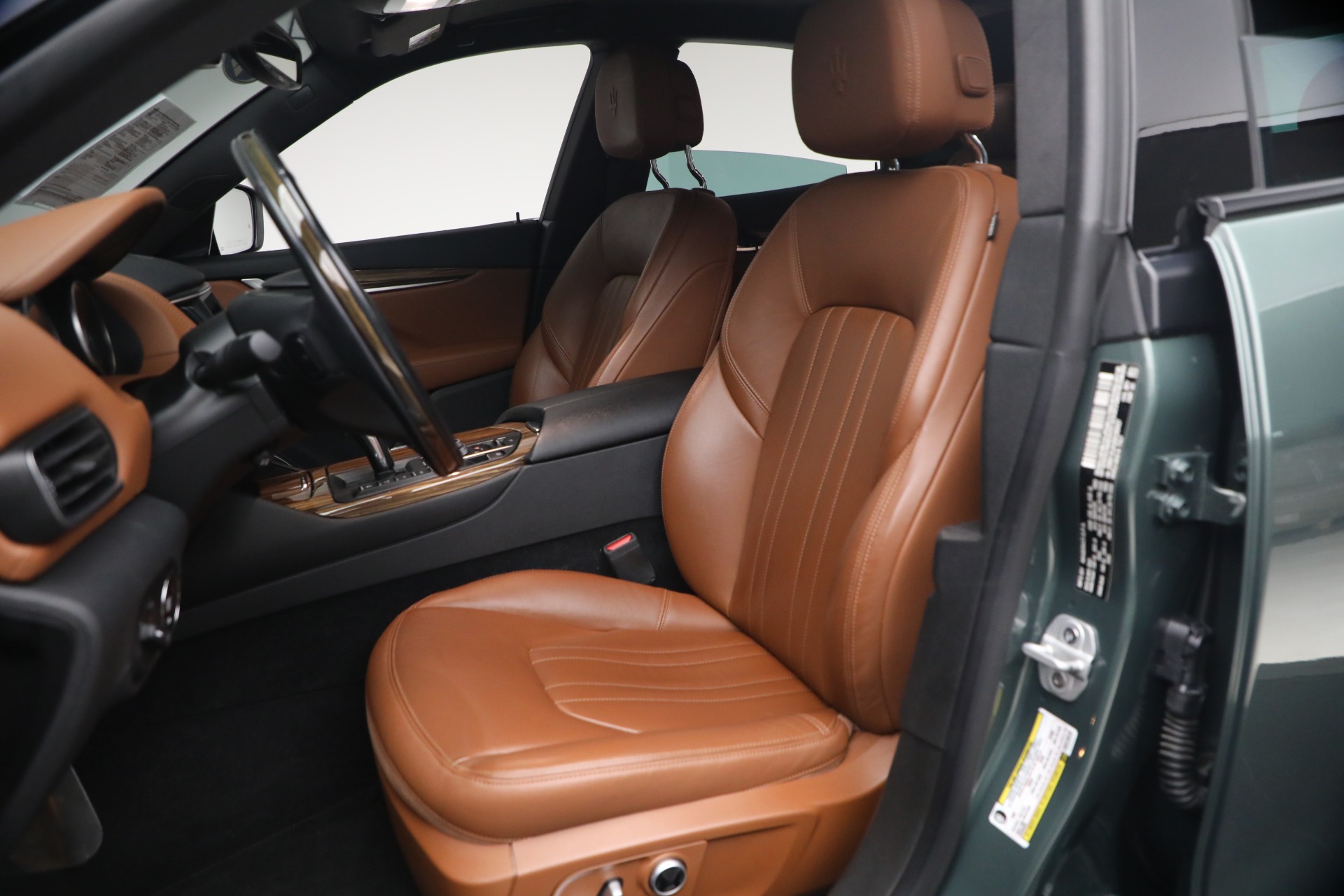 Used-2022-Maserati-Levante-GT