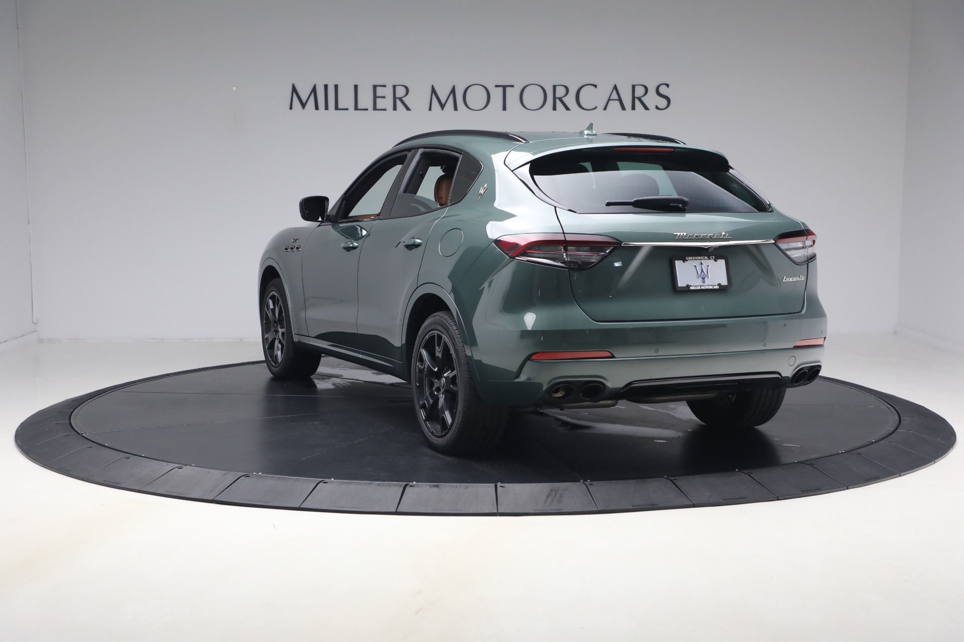 Used-2022-Maserati-Levante-GT