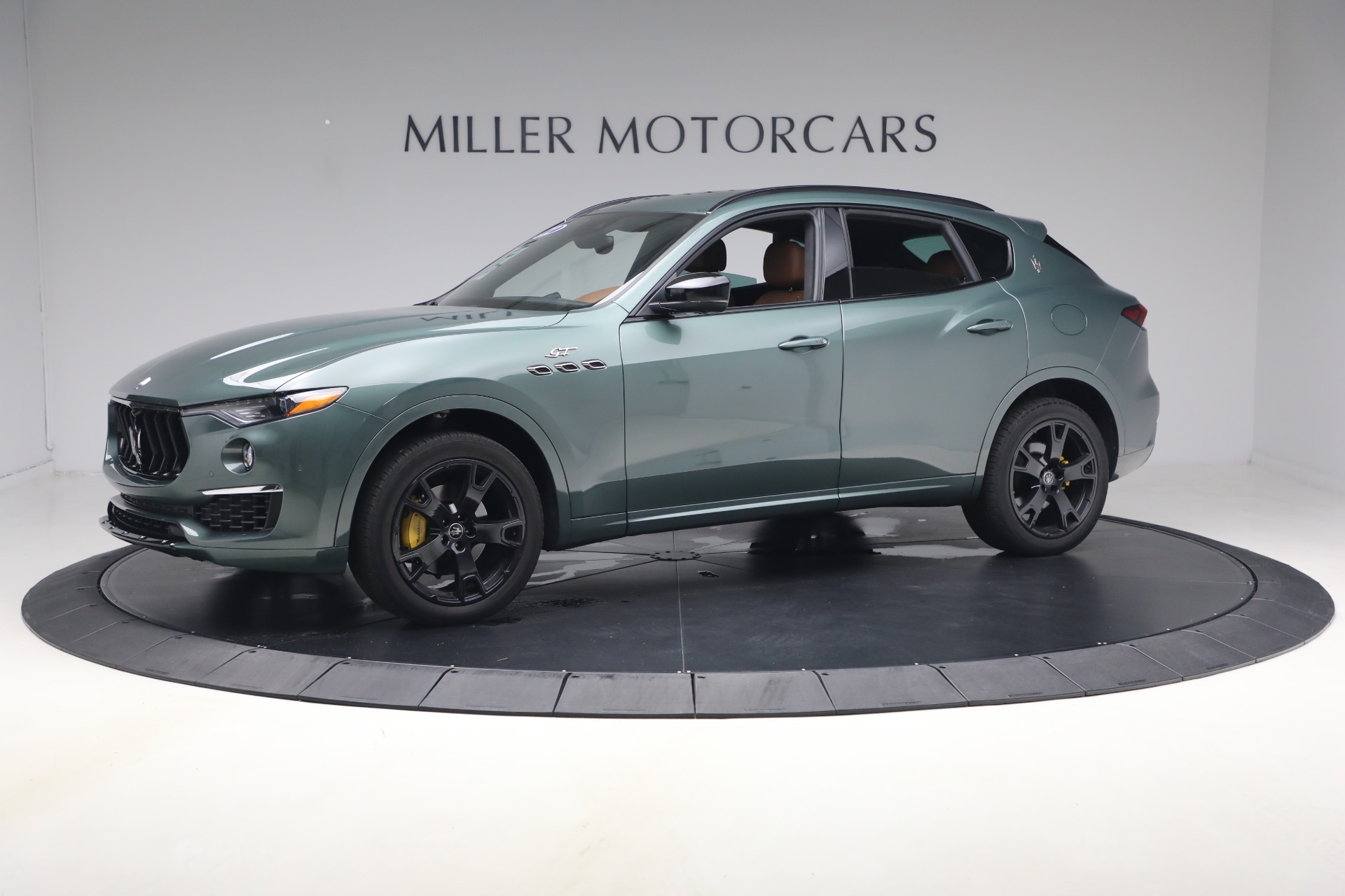 Used-2022-Maserati-Levante-GT