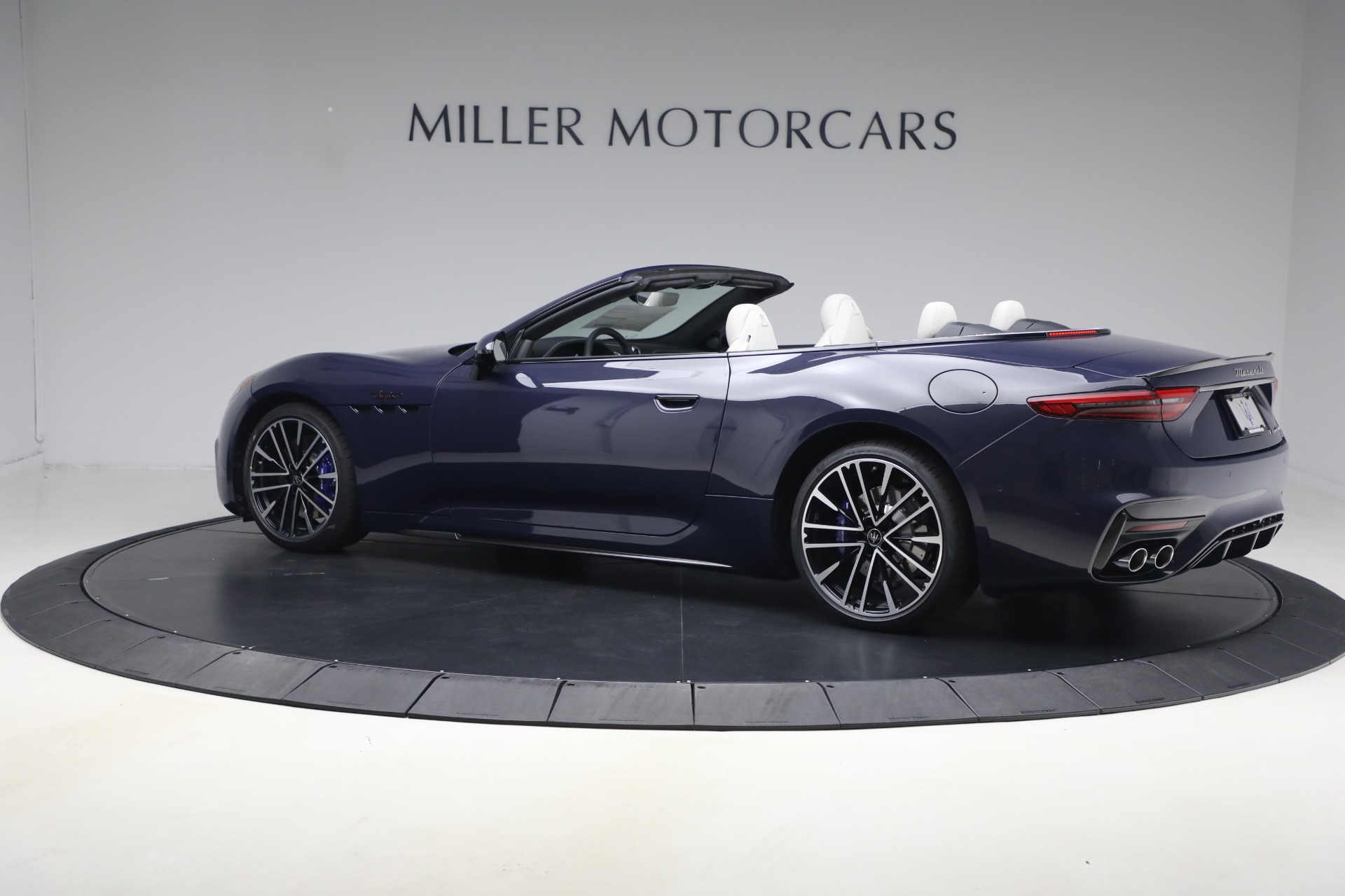 New-2026-Maserati-GranCabrio-Trofeo