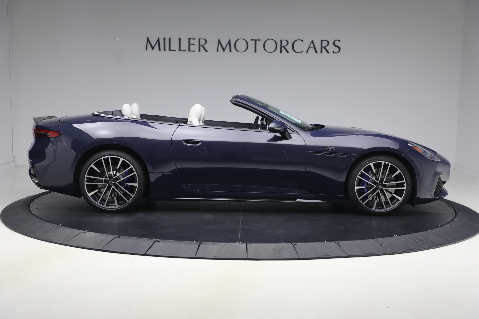New-2026-Maserati-GranCabrio-Trofeo