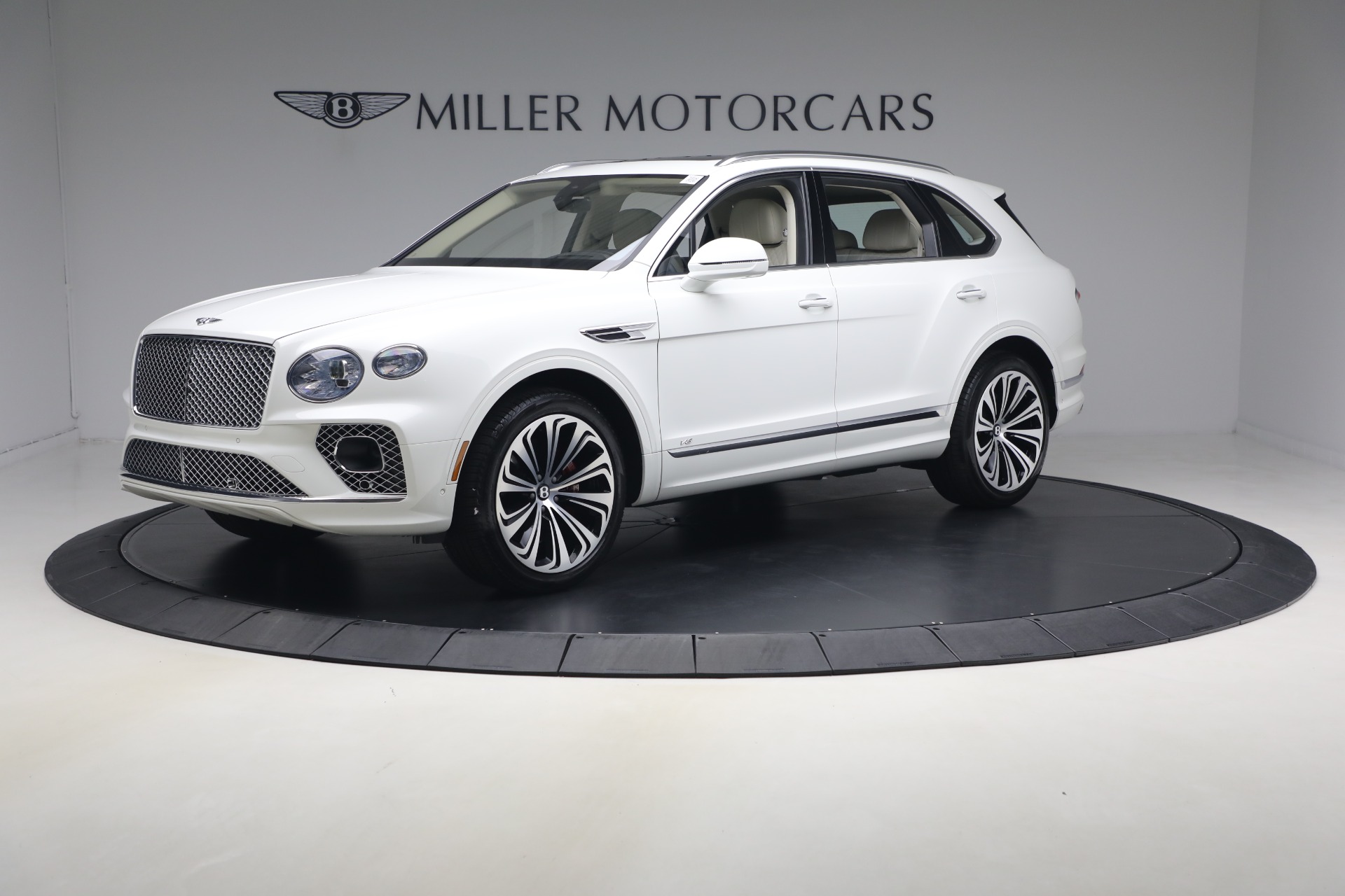 Used-2022-Bentley-Bentayga-V8