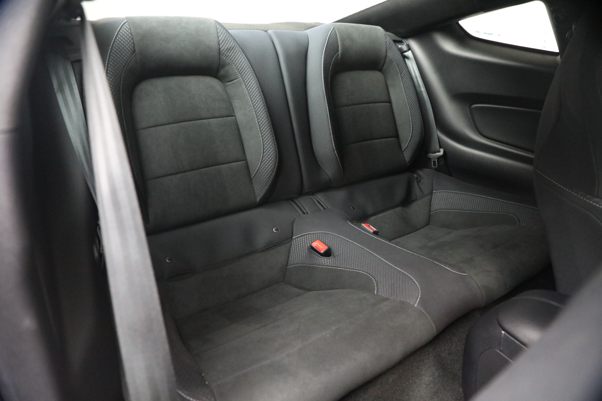Used-2018-Ford-Mustang-Shelby-GT350